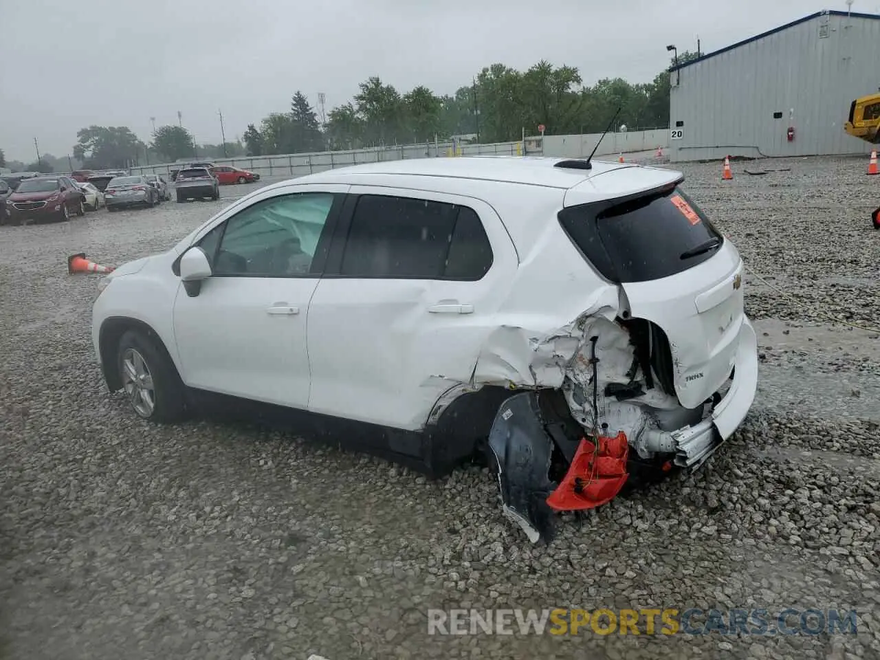 2 fotografías del automóvil dañado KL7CJKSB7LB032650 CHEVROLET TRAX 2020