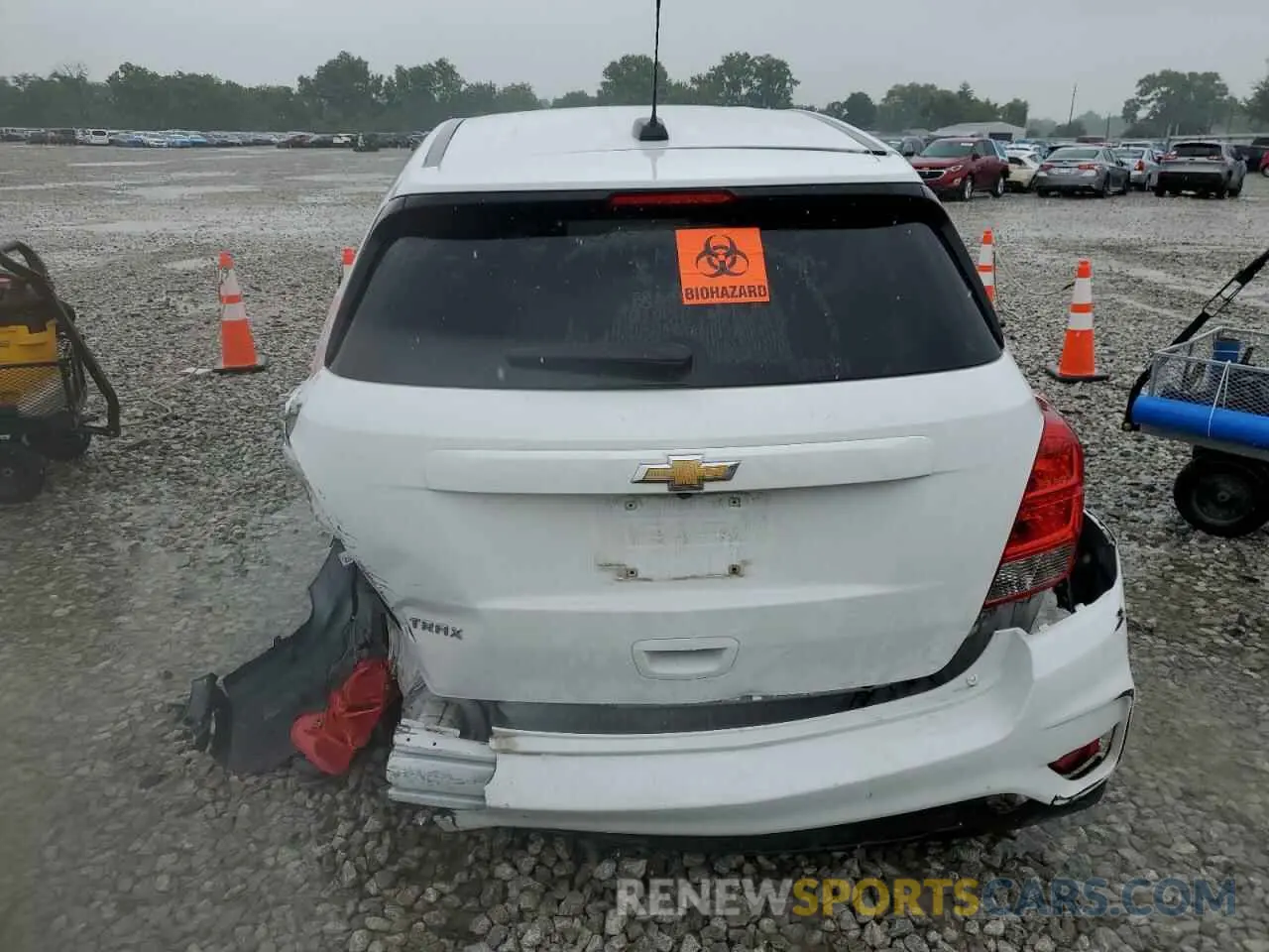6 fotografías del automóvil dañado KL7CJKSB7LB032650 CHEVROLET TRAX 2020