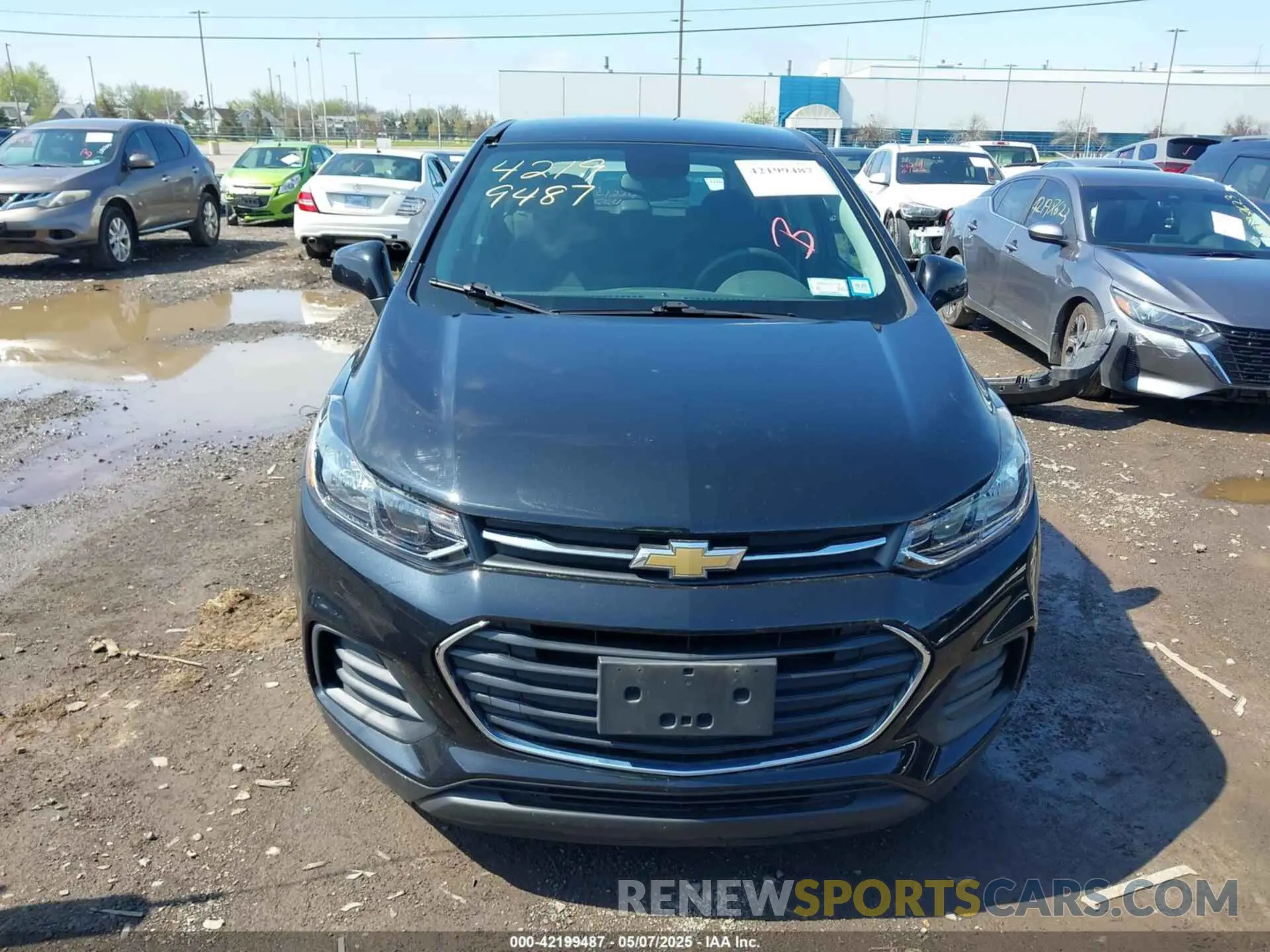 12 fotografías del automóvil dañado KL7CJKSB7LB036732 CHEVROLET TRAX 2020