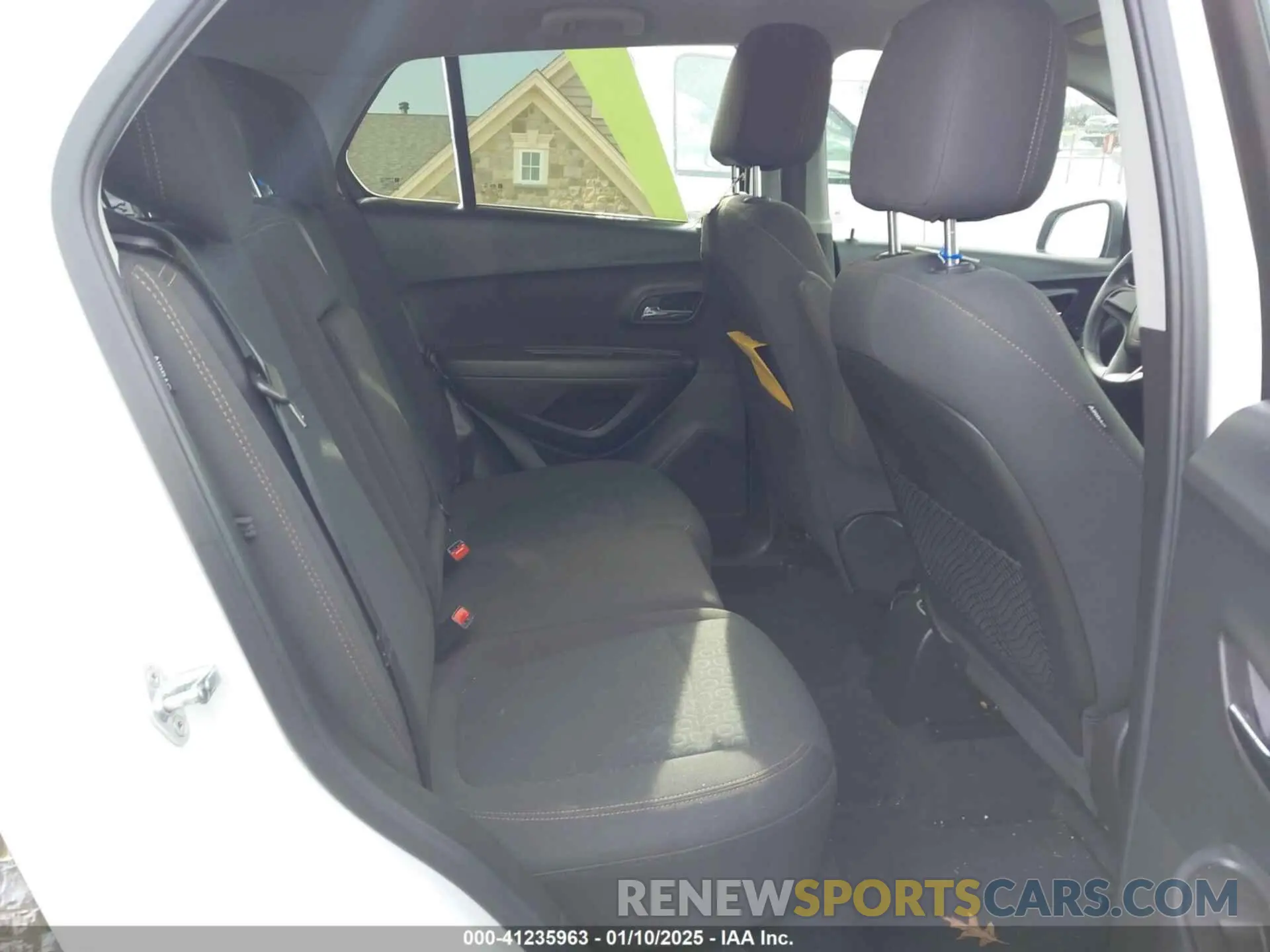 8 fotografías del automóvil dañado KL7CJKSB9LB079128 CHEVROLET TRAX 2020