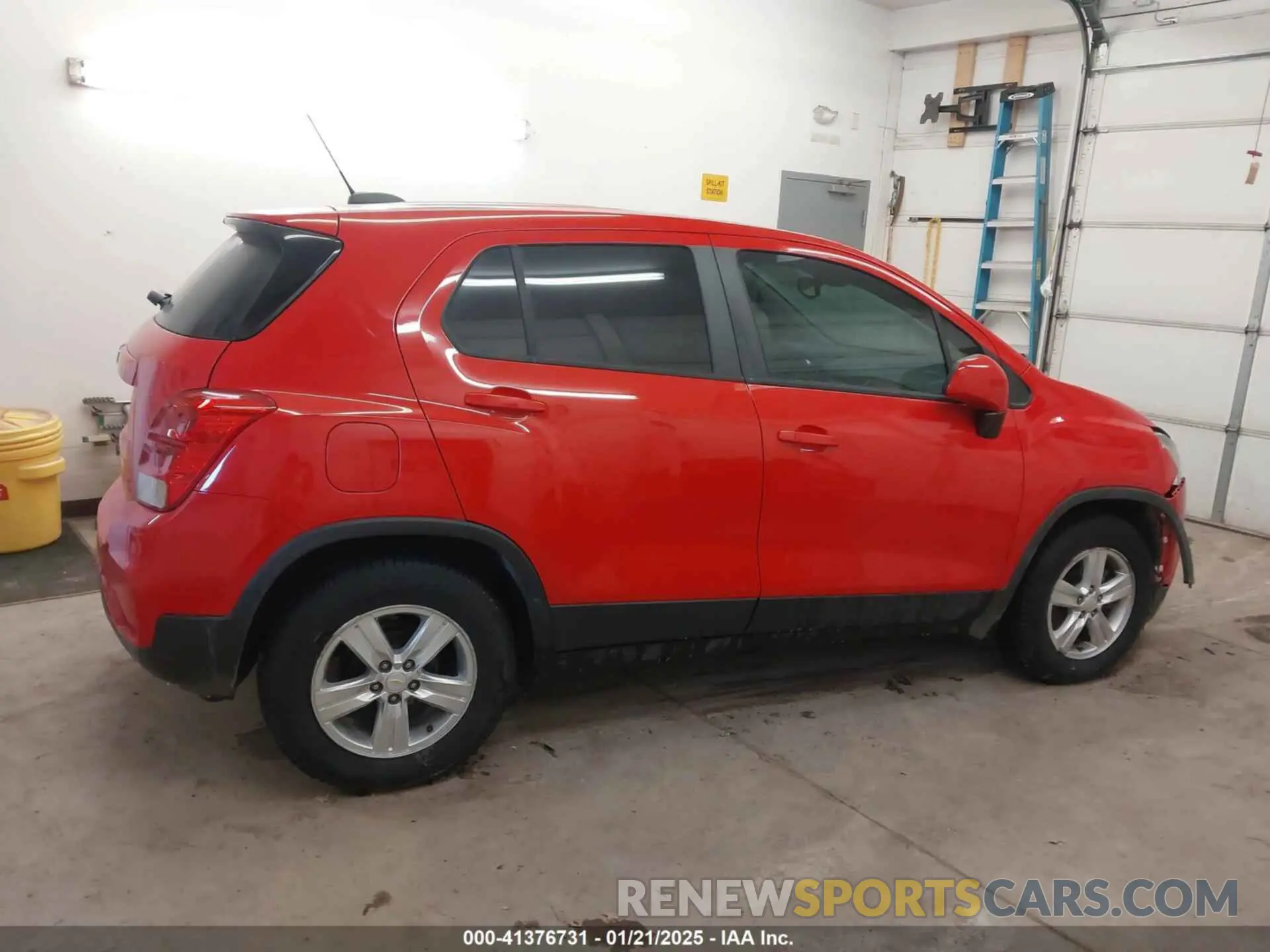 13 fotografías del automóvil dañado KL7CJKSB9LB353492 CHEVROLET TRAX 2020