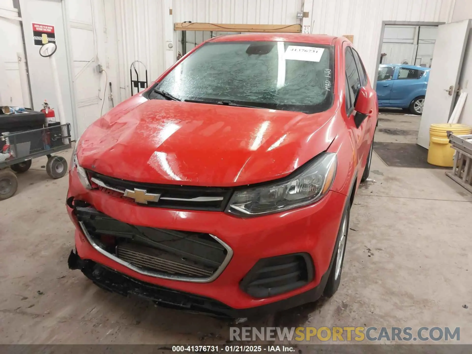 2 fotografías del automóvil dañado KL7CJKSB9LB353492 CHEVROLET TRAX 2020