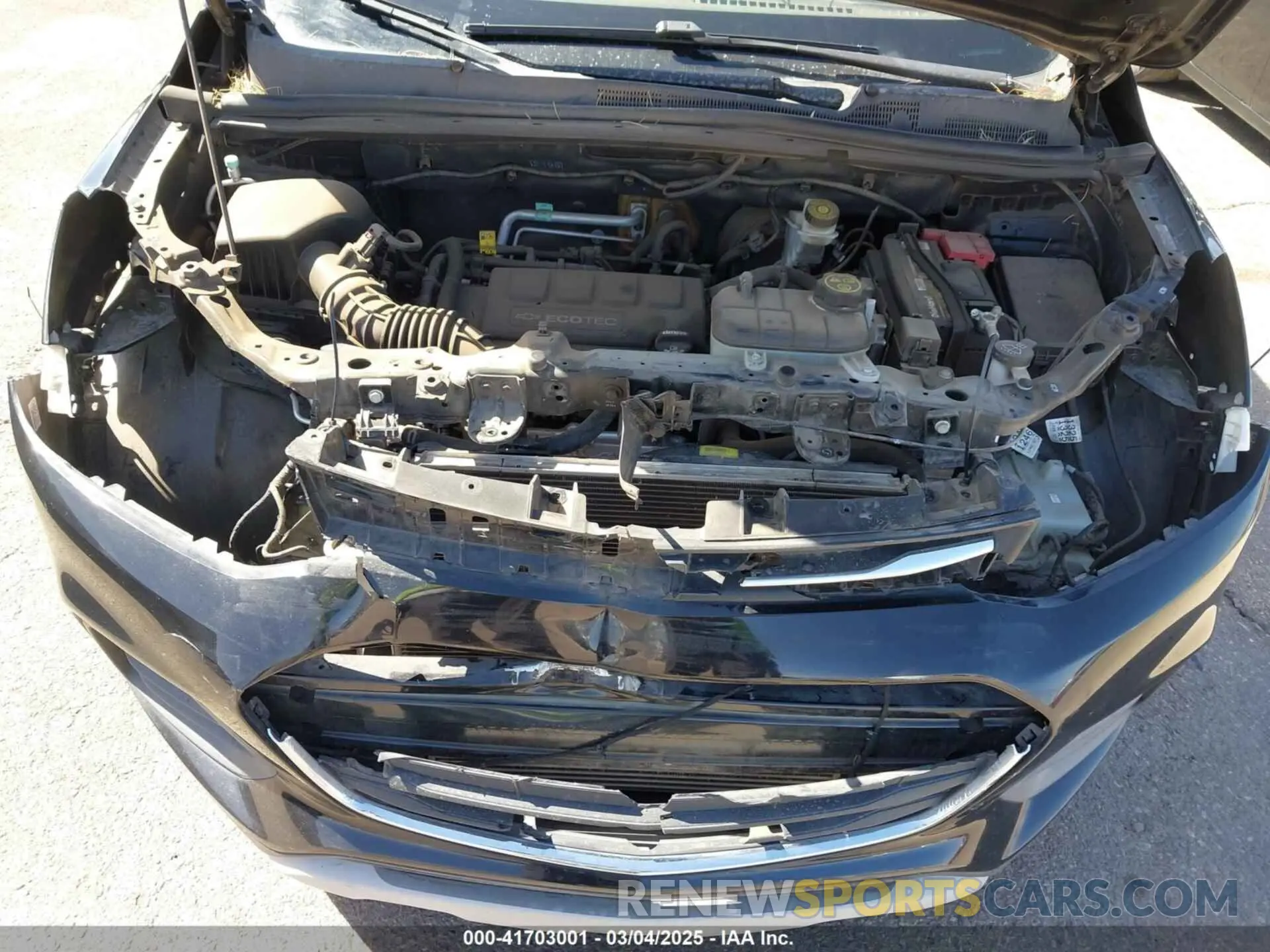 10 fotografías del automóvil dañado KL7CJLSB0LB042443 CHEVROLET TRAX 2020
