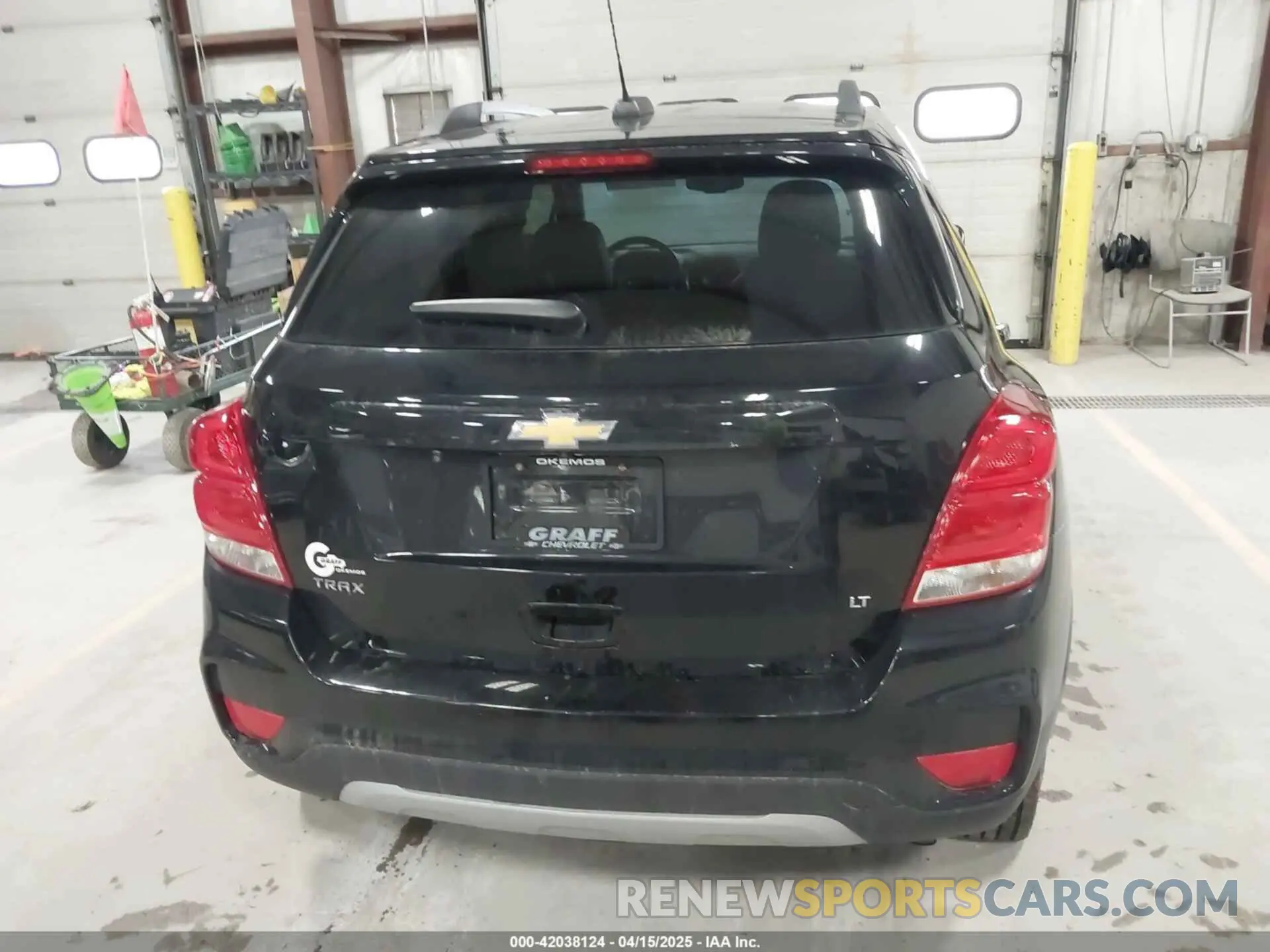17 fotografías del automóvil dañado KL7CJLSB0LB092579 CHEVROLET TRAX 2020