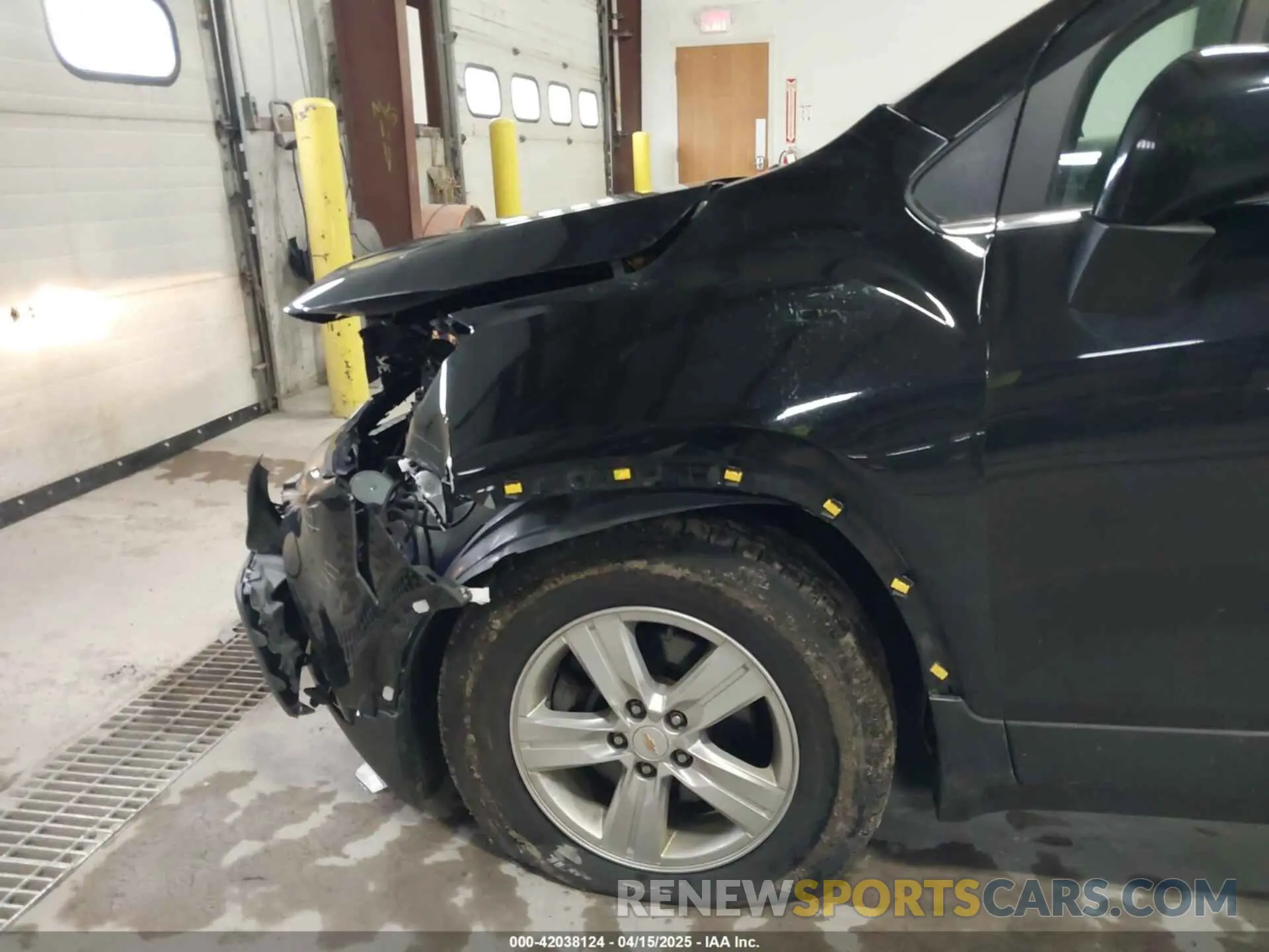 18 fotografías del automóvil dañado KL7CJLSB0LB092579 CHEVROLET TRAX 2020