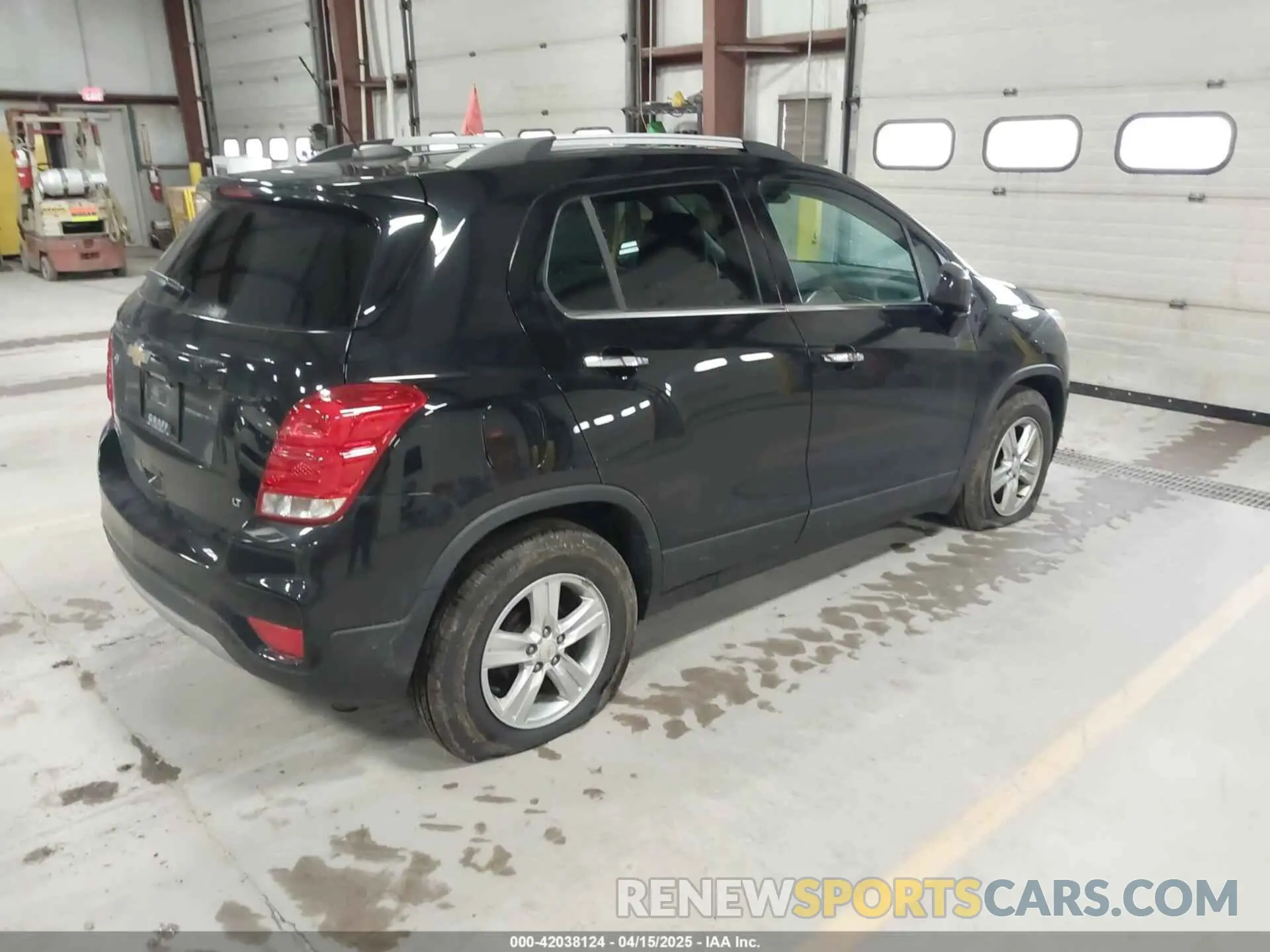4 fotografías del automóvil dañado KL7CJLSB0LB092579 CHEVROLET TRAX 2020