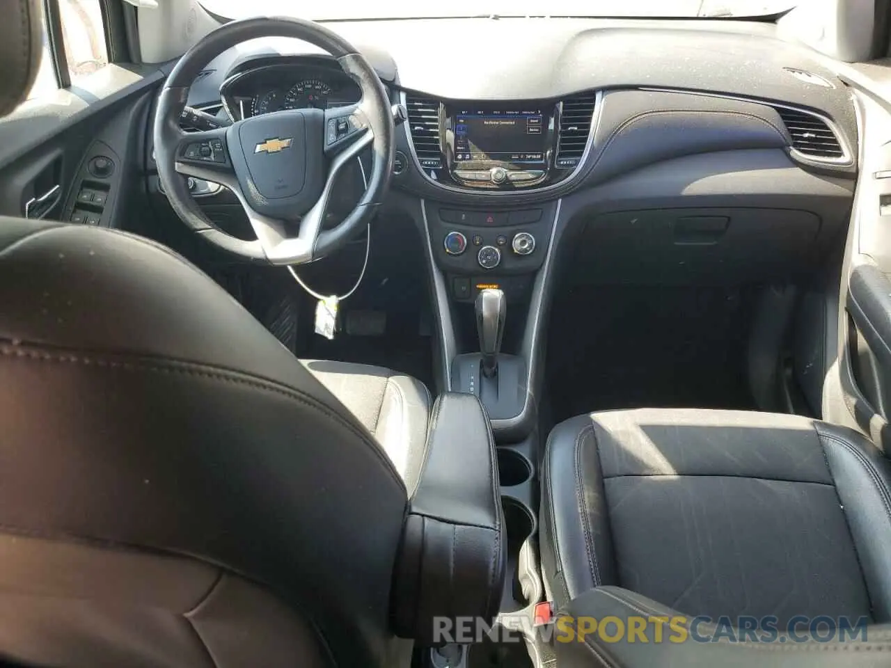8 fotografías del automóvil dañado KL7CJLSB2LB002350 CHEVROLET TRAX 2020