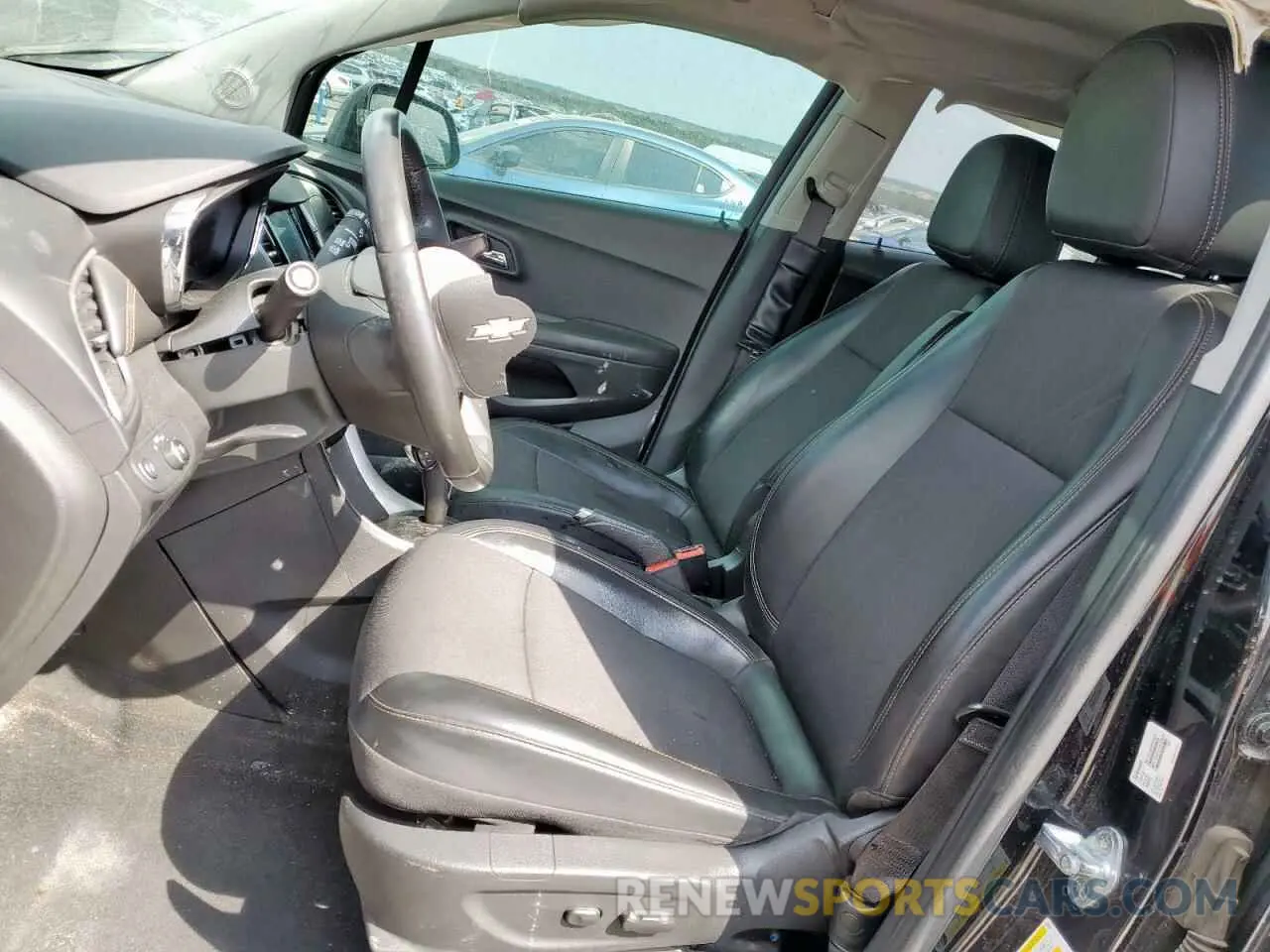 7 fotografías del automóvil dañado KL7CJLSB2LB336829 CHEVROLET TRAX 2020