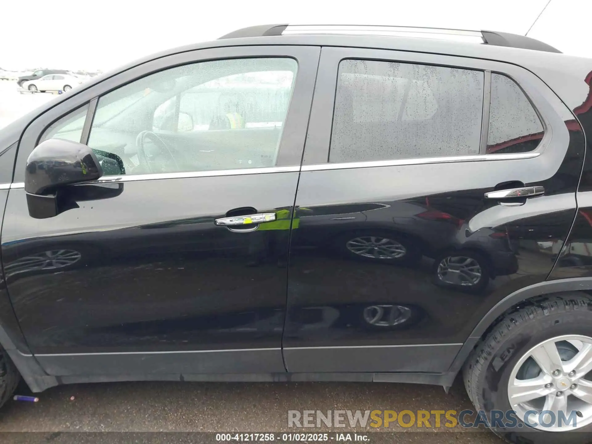 14 fotografías del automóvil dañado KL7CJLSB4LB014368 CHEVROLET TRAX 2020
