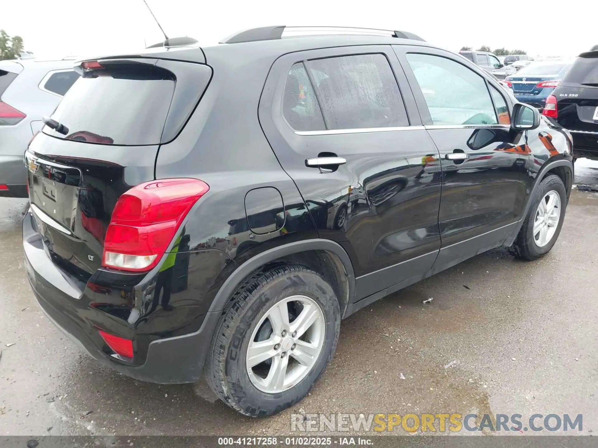 4 fotografías del automóvil dañado KL7CJLSB4LB014368 CHEVROLET TRAX 2020