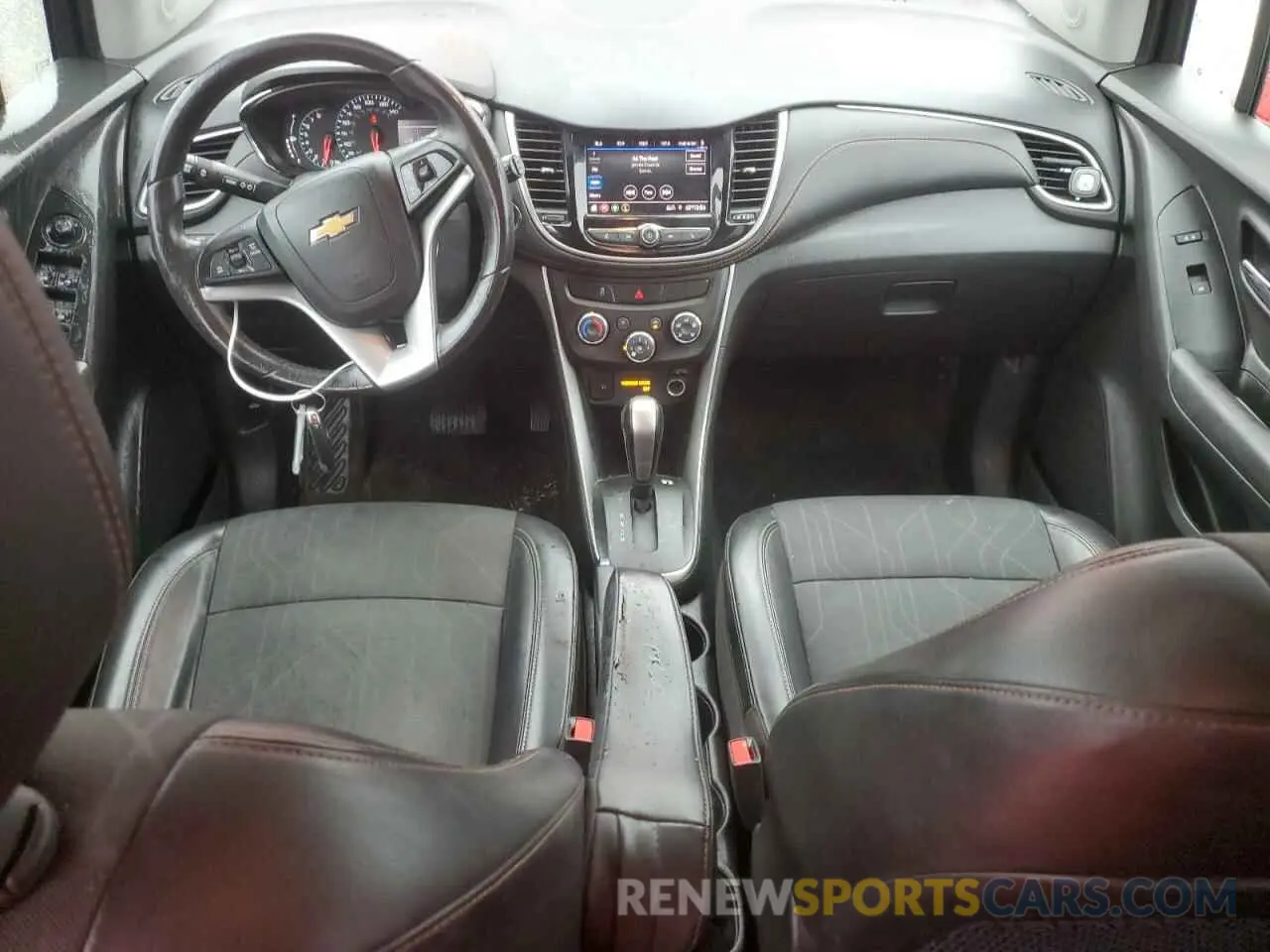 8 fotografías del automóvil dañado KL7CJLSB4LB339893 CHEVROLET TRAX 2020