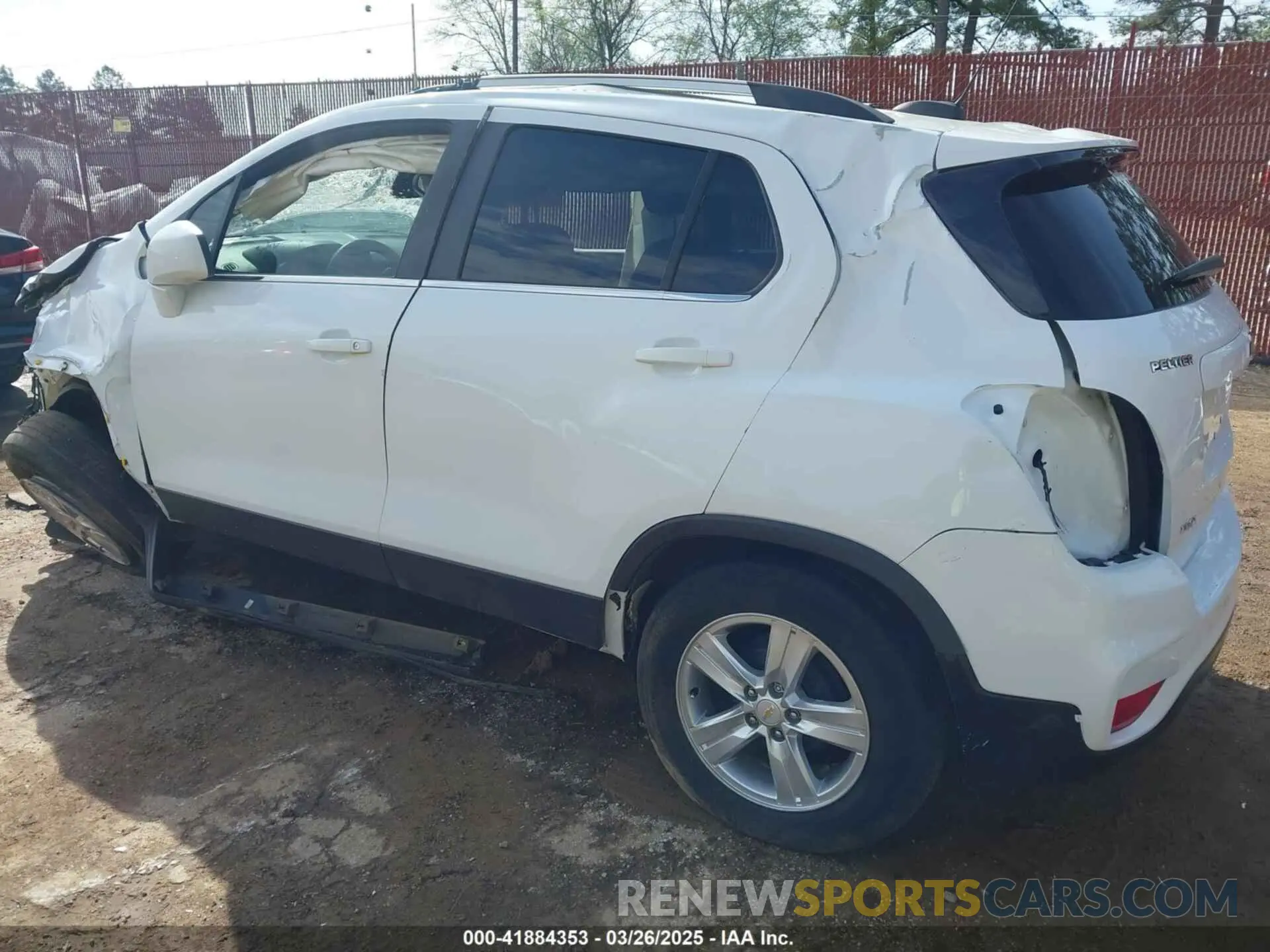 3 fotografías del automóvil dañado KL7CJLSB5LB315103 CHEVROLET TRAX 2020