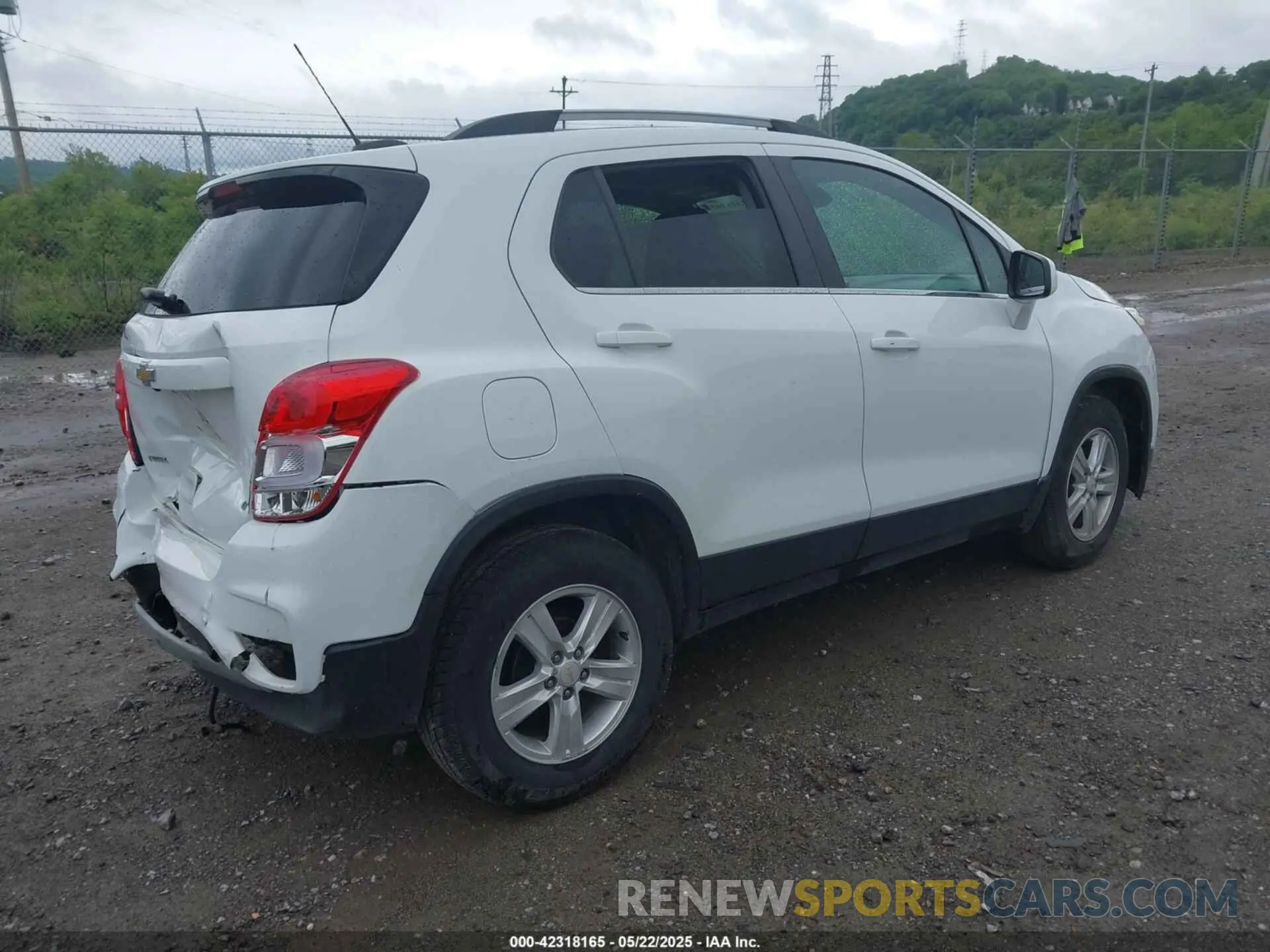 4 fotografías del automóvil dañado KL7CJLSB5LB321953 CHEVROLET TRAX 2020