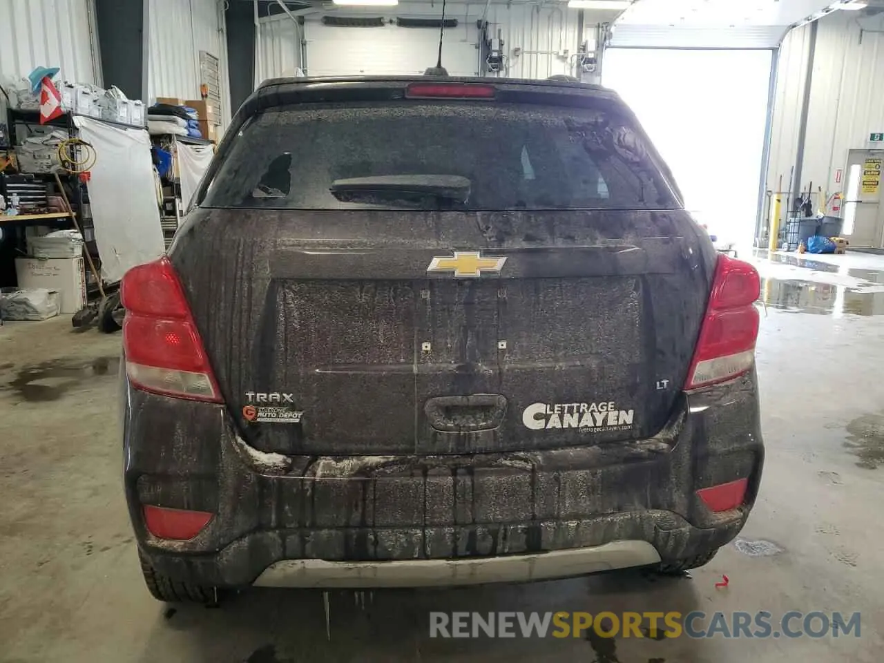 6 fotografías del automóvil dañado KL7CJLSB5LB334573 CHEVROLET TRAX 2020
