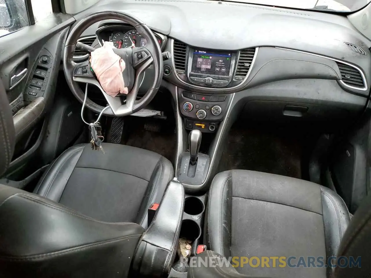 8 fotografías del automóvil dañado KL7CJLSB7LB342514 CHEVROLET TRAX 2020