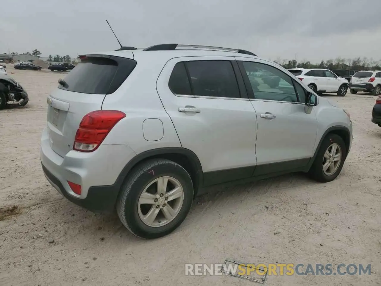 3 fotografías del automóvil dañado KL7CJLSB8LB035644 CHEVROLET TRAX 2020