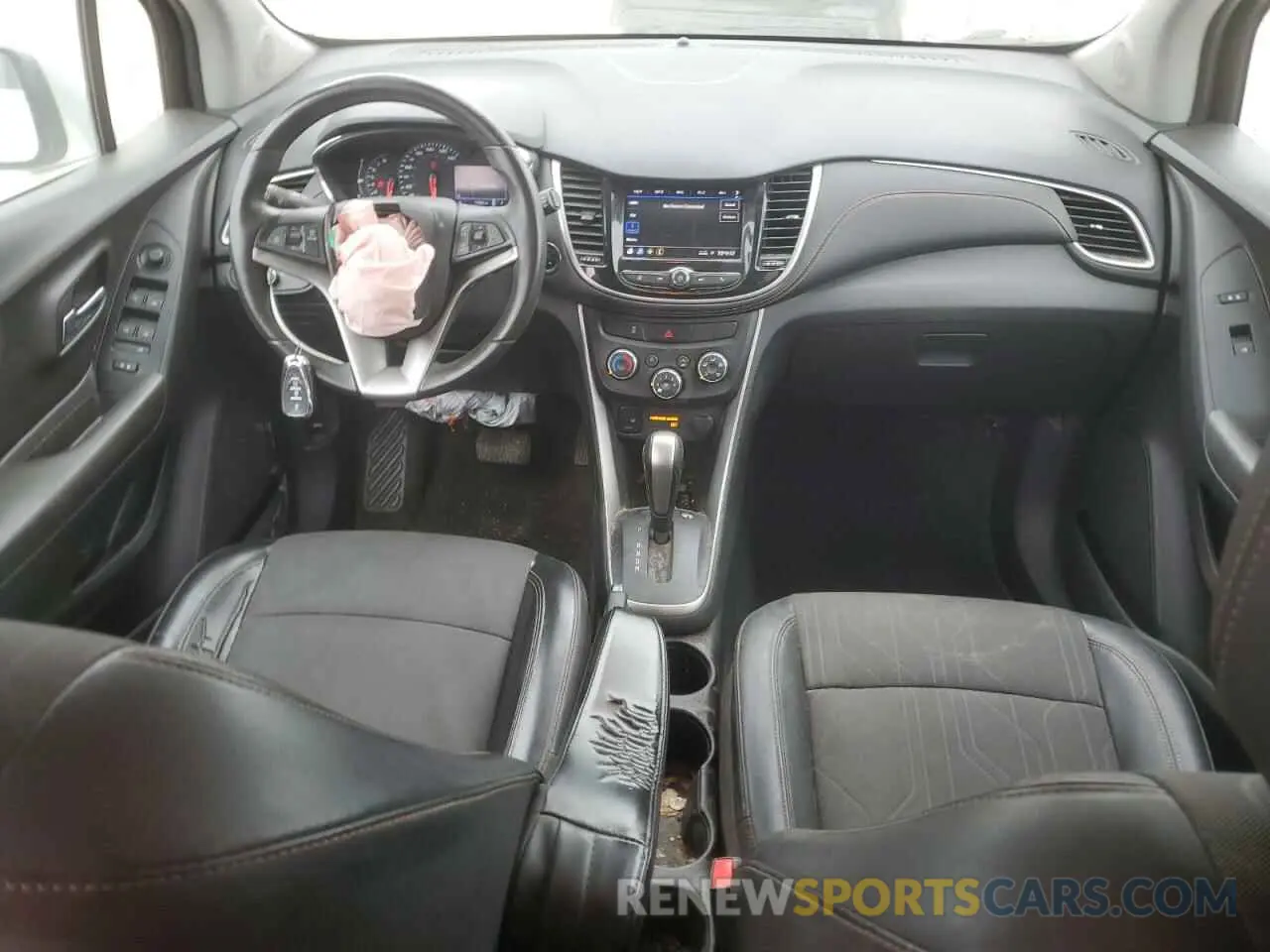 8 fotografías del automóvil dañado KL7CJLSB8LB035644 CHEVROLET TRAX 2020