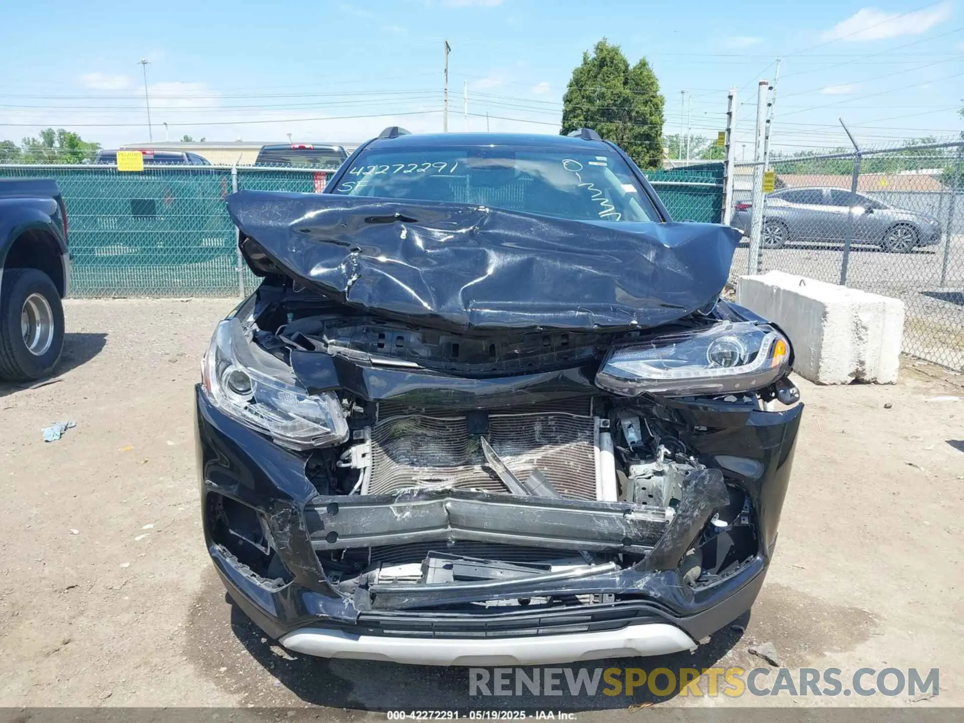 13 fotografías del automóvil dañado KL7CJLSB9LB013376 CHEVROLET TRAX 2020