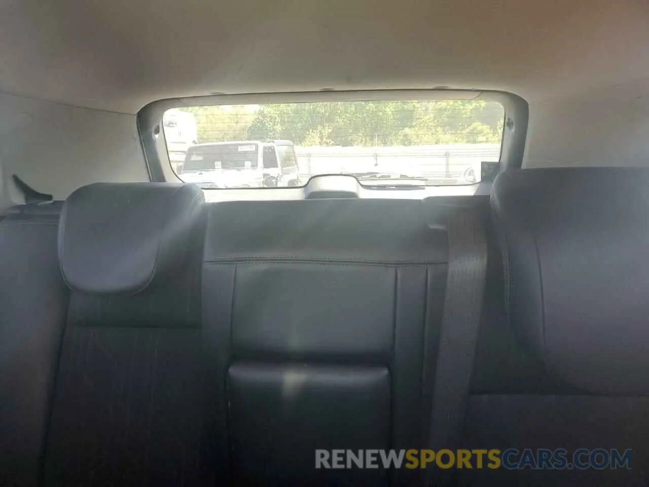 10 fotografías del automóvil dañado KL7CJLSB9LB014608 CHEVROLET TRAX 2020