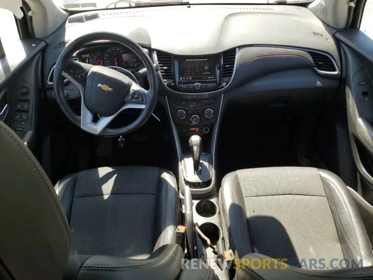 8 fotografías del automóvil dañado KL7CJLSB9LB319669 CHEVROLET TRAX 2020