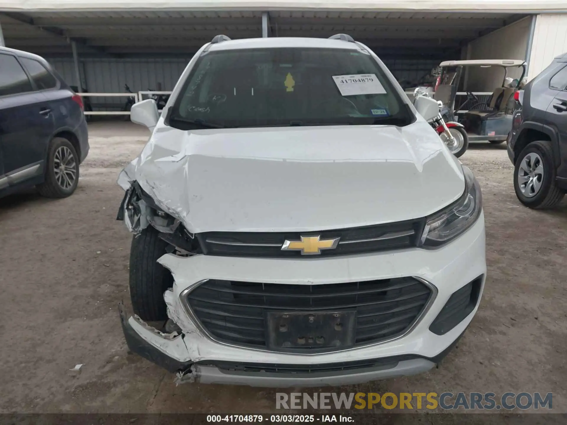 12 fotografías del automóvil dañado KL7CJLSBXLB010793 CHEVROLET TRAX 2020