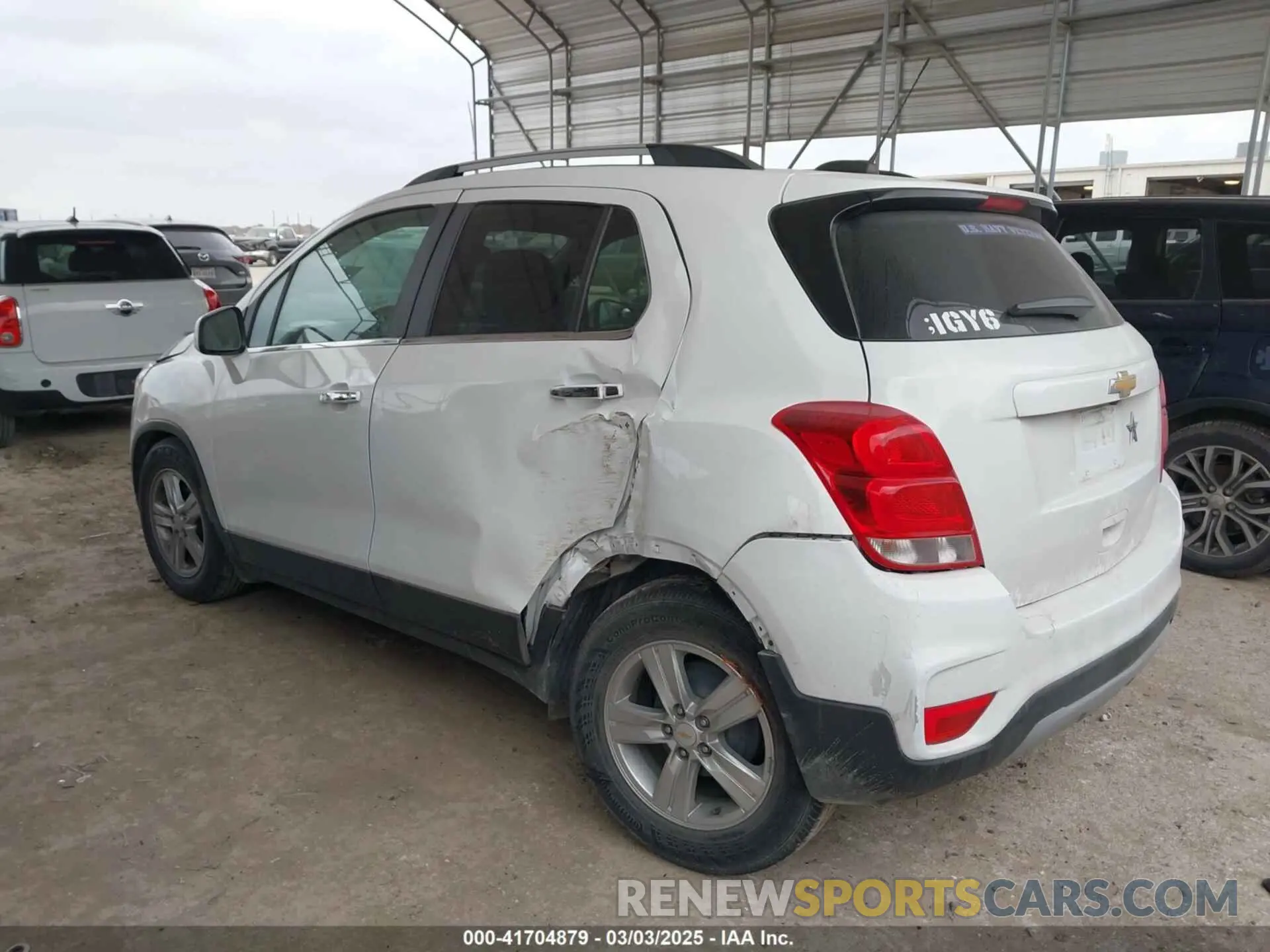 3 fotografías del automóvil dañado KL7CJLSBXLB010793 CHEVROLET TRAX 2020