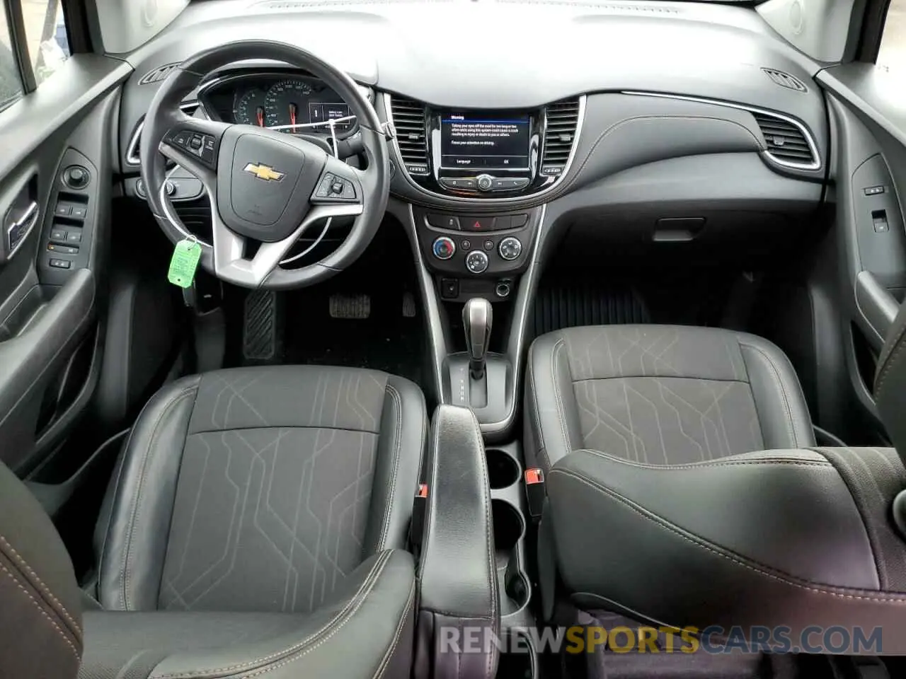 8 fotografías del automóvil dañado KL7CJLSBXLB025553 CHEVROLET TRAX 2020