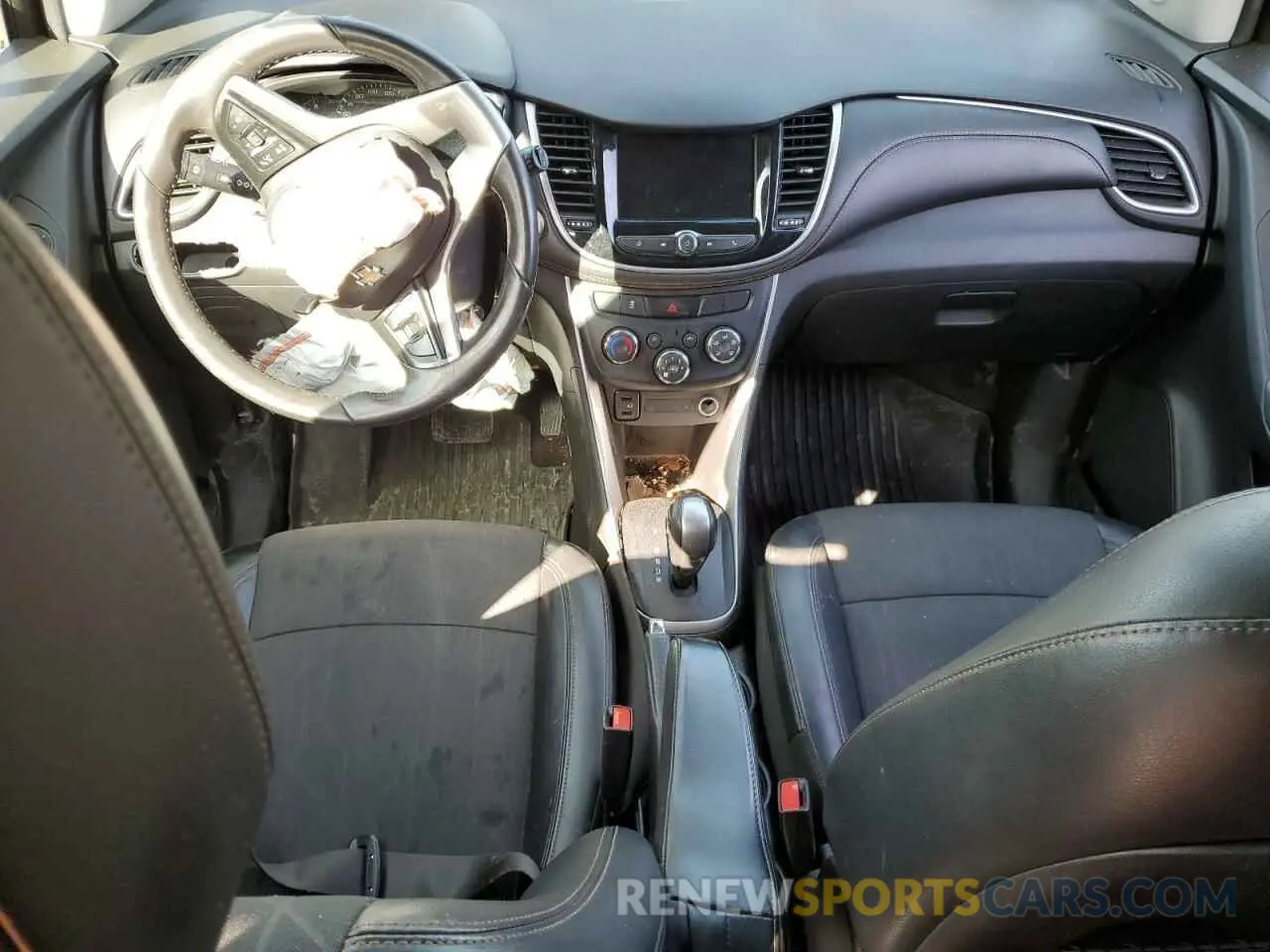 8 fotografías del automóvil dañado KL7CJLSBXLB037279 CHEVROLET TRAX 2020