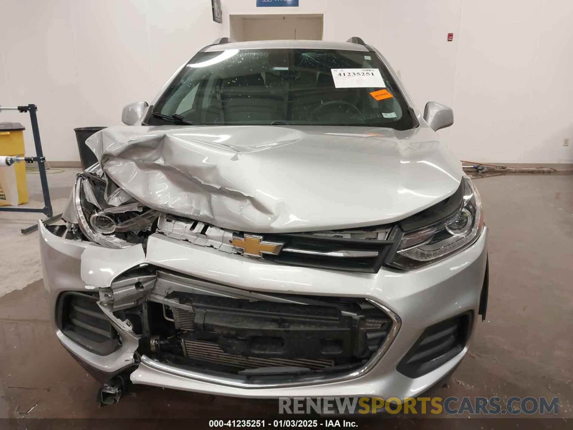 12 fotografías del automóvil dañado KL7CJLSBXLB339199 CHEVROLET TRAX 2020