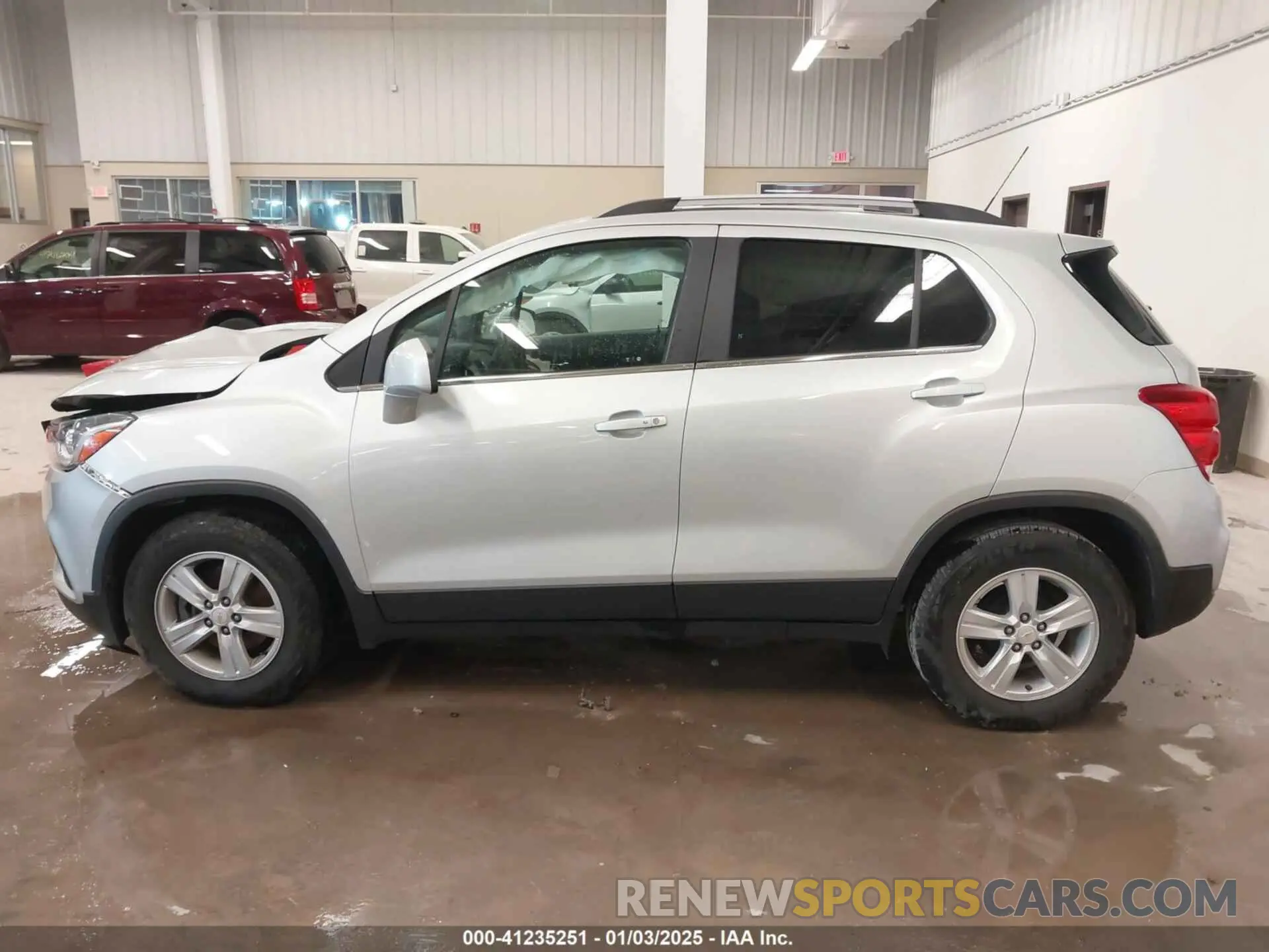 14 fotografías del automóvil dañado KL7CJLSBXLB339199 CHEVROLET TRAX 2020