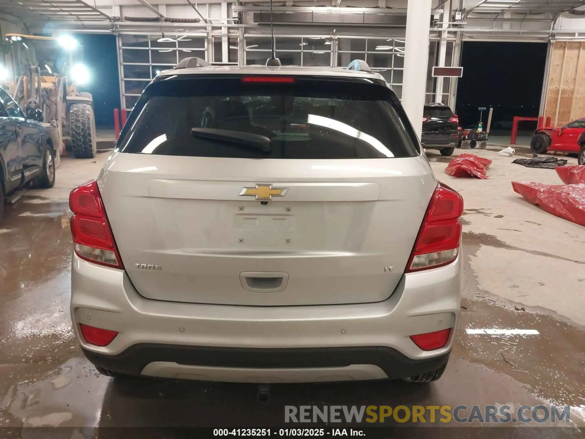 16 fotografías del automóvil dañado KL7CJLSBXLB339199 CHEVROLET TRAX 2020