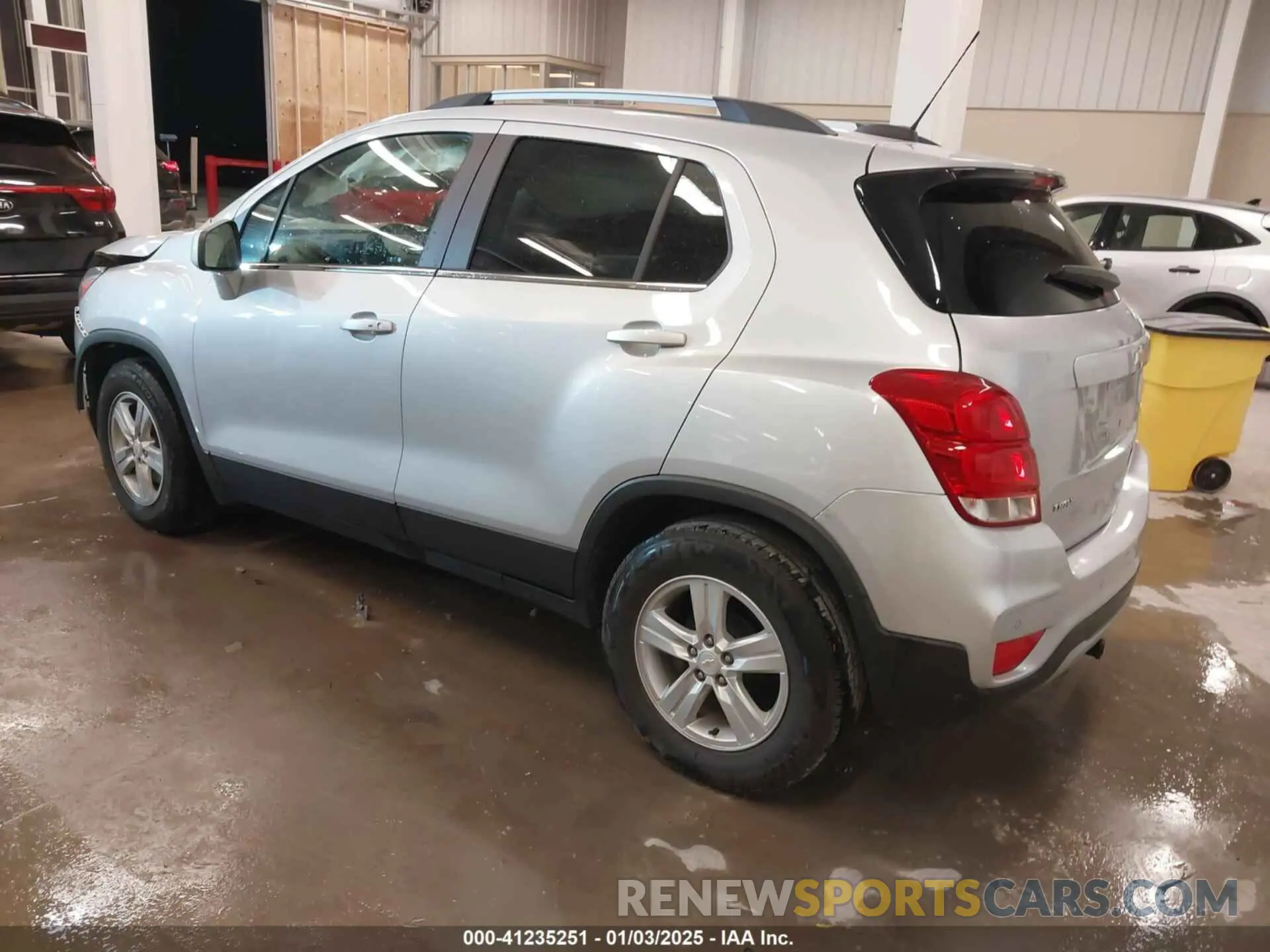 3 fotografías del automóvil dañado KL7CJLSBXLB339199 CHEVROLET TRAX 2020