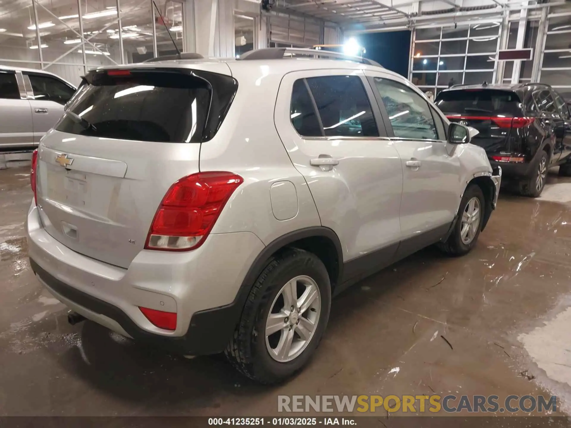 4 fotografías del automóvil dañado KL7CJLSBXLB339199 CHEVROLET TRAX 2020
