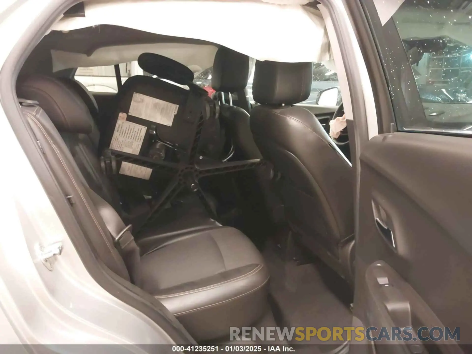 8 fotografías del automóvil dañado KL7CJLSBXLB339199 CHEVROLET TRAX 2020