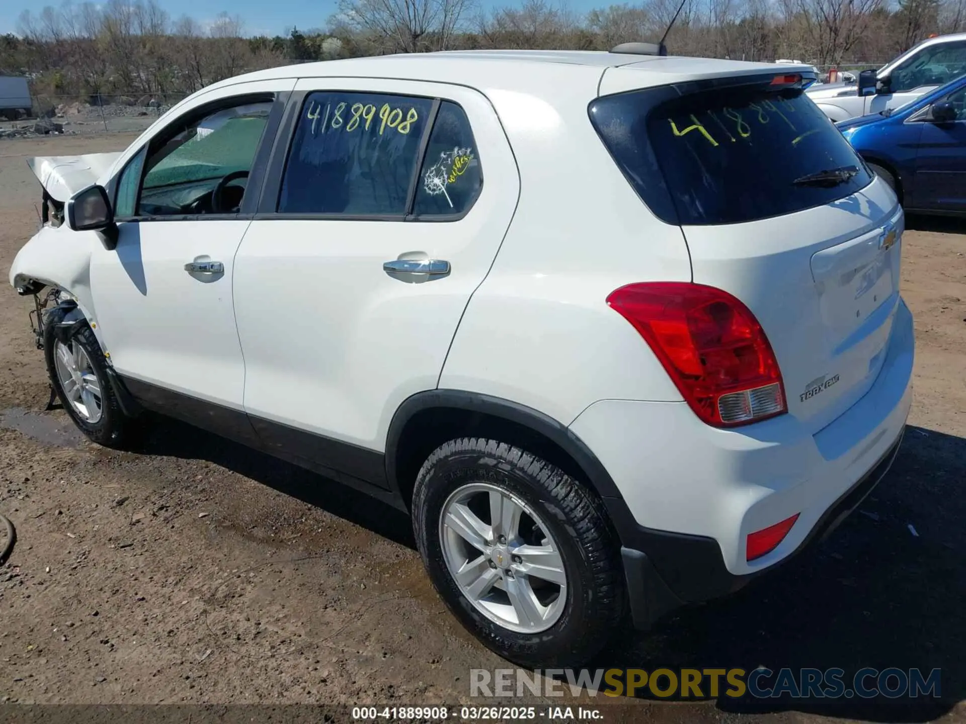 3 fotografías del automóvil dañado KL7CJNSB1LB090397 CHEVROLET TRAX 2020