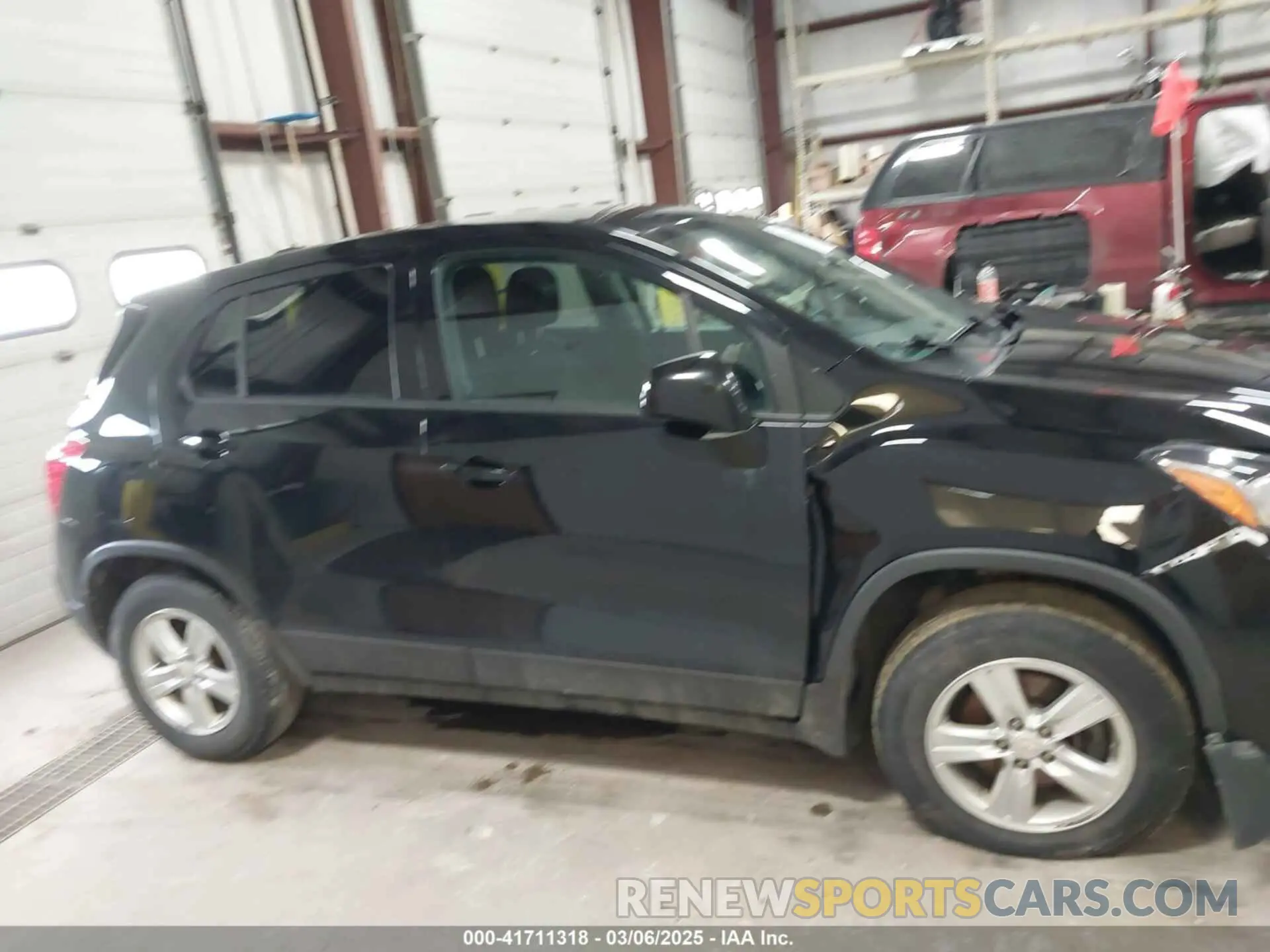 14 fotografías del automóvil dañado KL7CJNSB1LB319001 CHEVROLET TRAX 2020