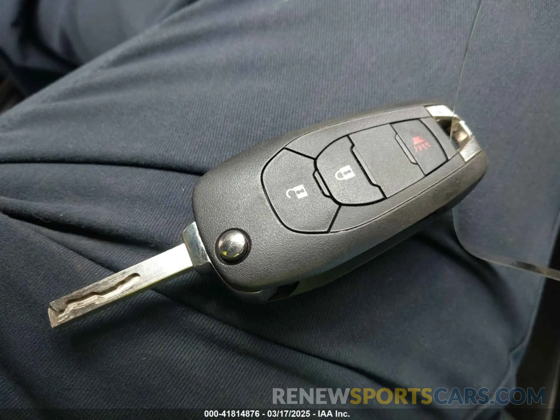11 fotografías del automóvil dañado KL7CJNSB2LB336065 CHEVROLET TRAX 2020
