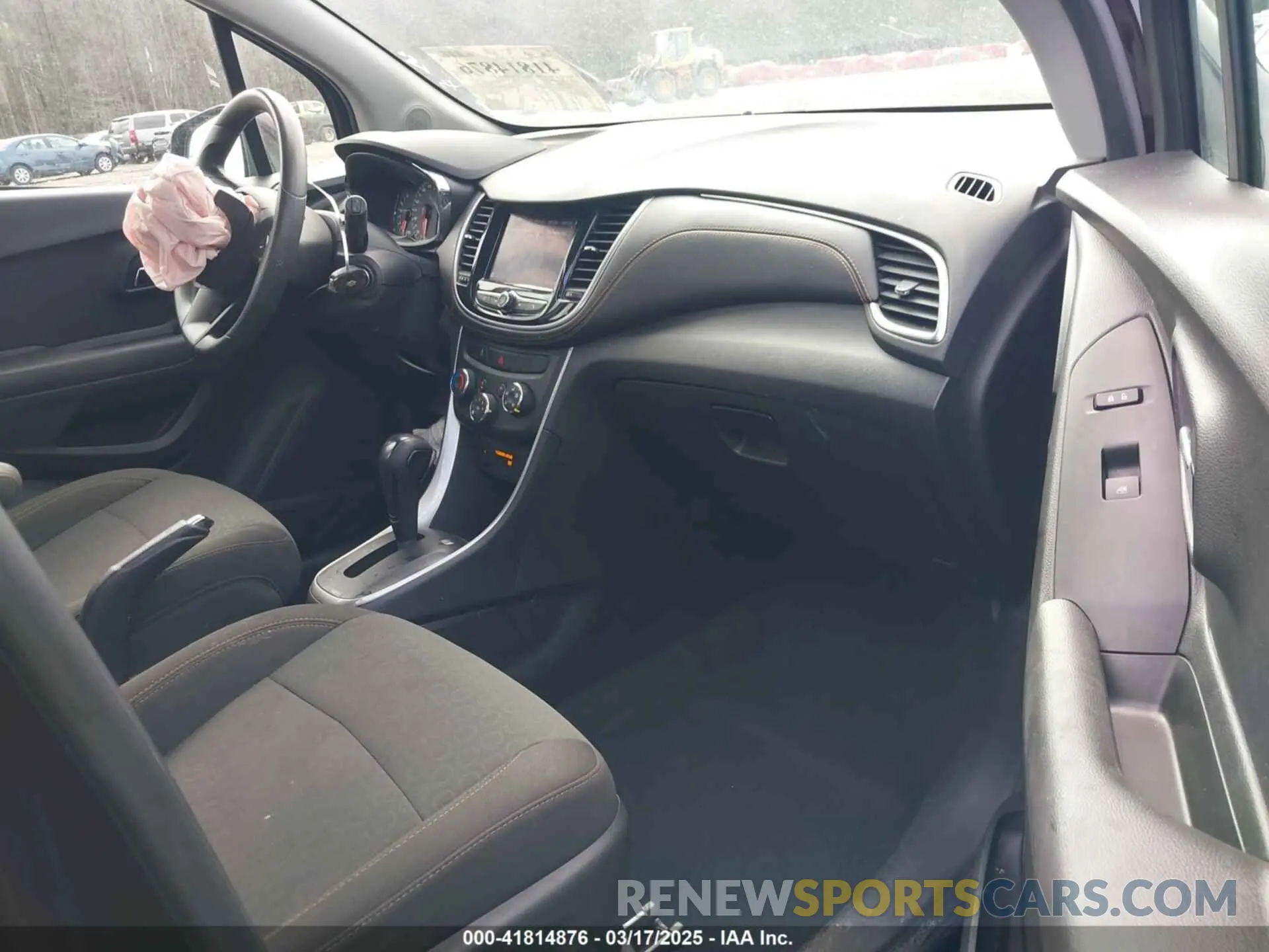 5 fotografías del automóvil dañado KL7CJNSB2LB336065 CHEVROLET TRAX 2020
