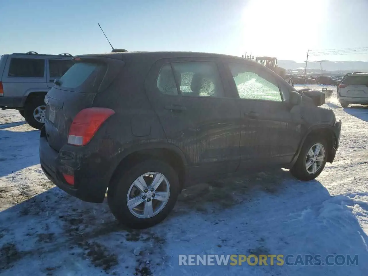 3 fotografías del automóvil dañado KL7CJNSB3LB062827 CHEVROLET TRAX 2020