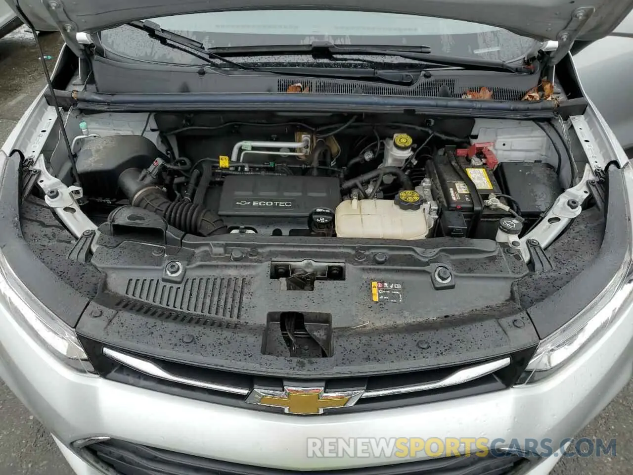 12 fotografías del automóvil dañado KL7CJNSB6LB030485 CHEVROLET TRAX 2020