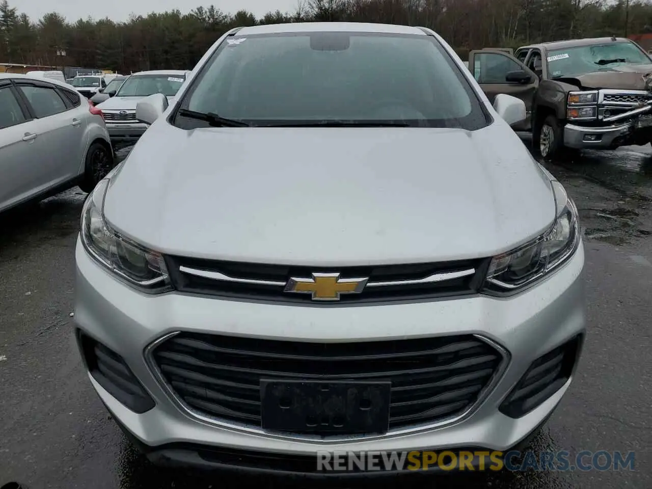 5 fotografías del automóvil dañado KL7CJNSB6LB030485 CHEVROLET TRAX 2020