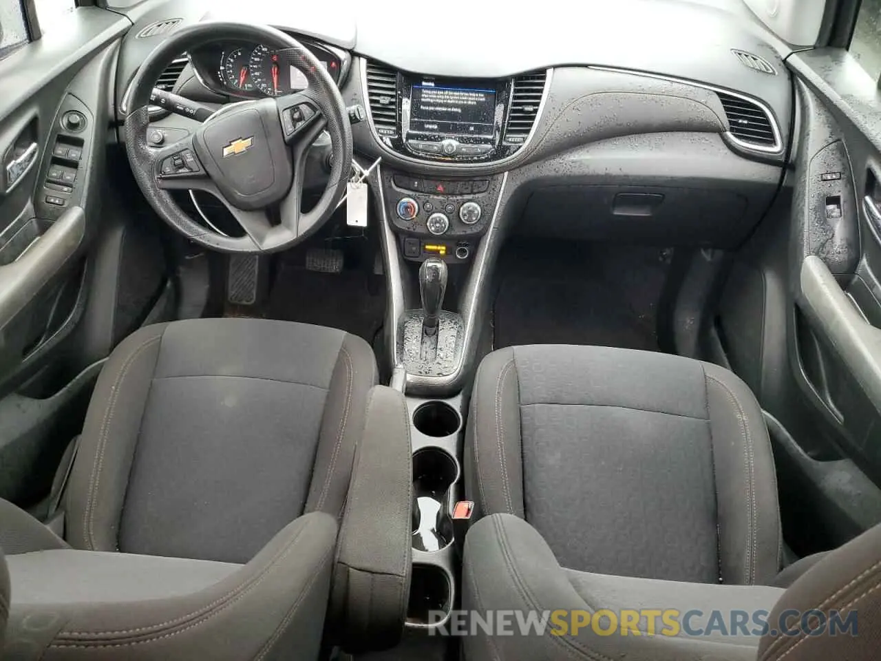 8 fotografías del automóvil dañado KL7CJNSB6LB030485 CHEVROLET TRAX 2020