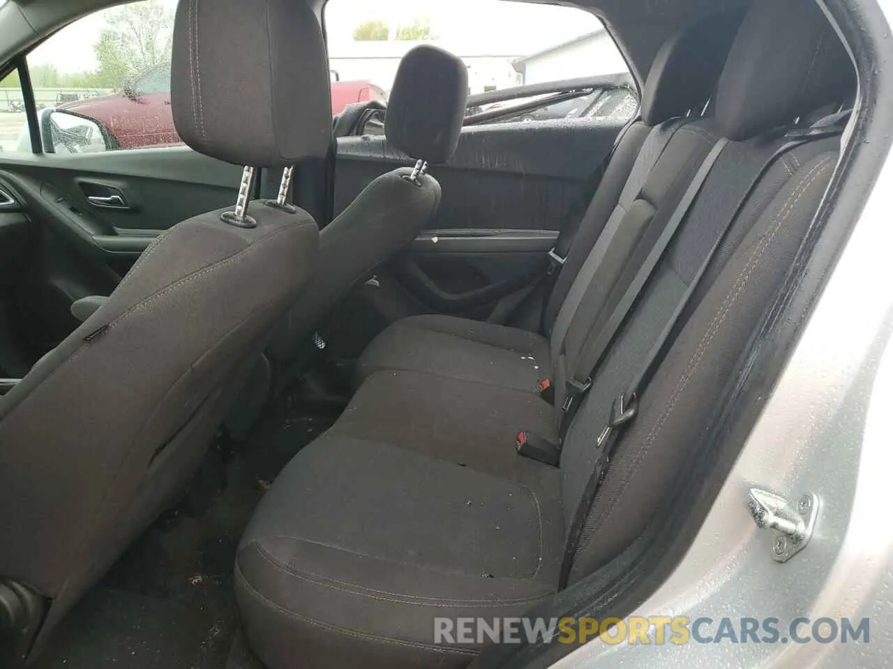 10 fotografías del automóvil dañado KL7CJNSB6LB034276 CHEVROLET TRAX 2020