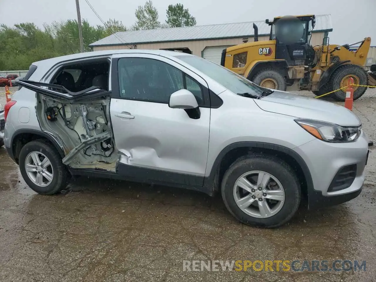 4 fotografías del automóvil dañado KL7CJNSB6LB034276 CHEVROLET TRAX 2020