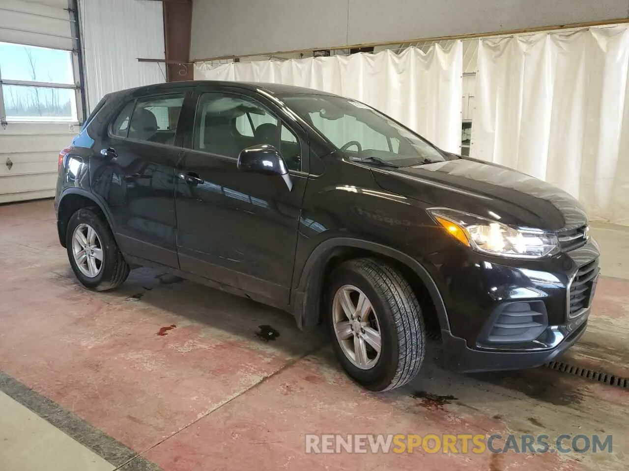 4 fotografías del automóvil dañado KL7CJNSB8LB043741 CHEVROLET TRAX 2020