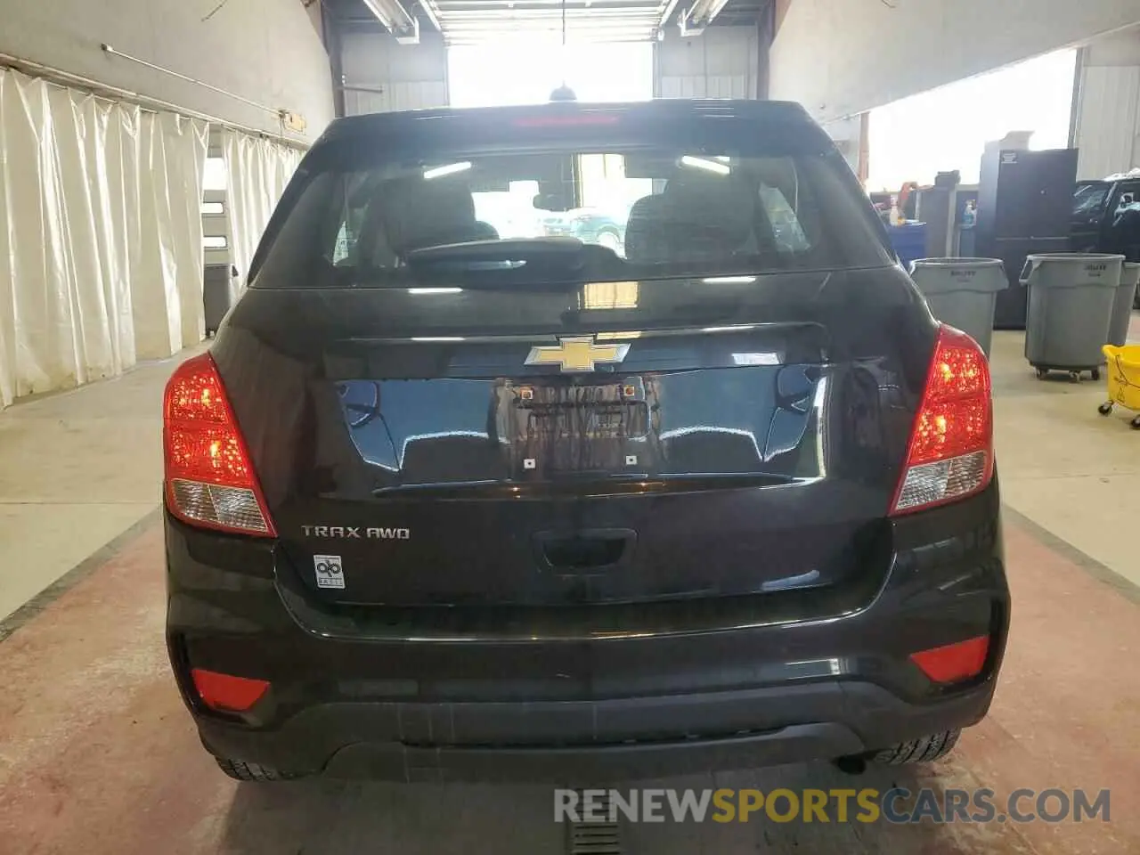 6 fotografías del automóvil dañado KL7CJNSB8LB043741 CHEVROLET TRAX 2020