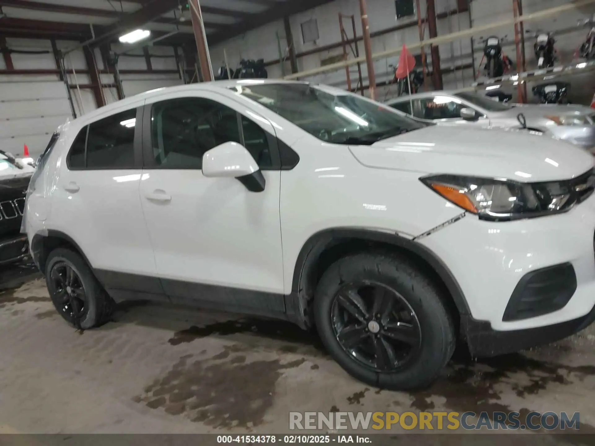 13 fotografías del automóvil dañado KL7CJNSB9LB084167 CHEVROLET TRAX 2020