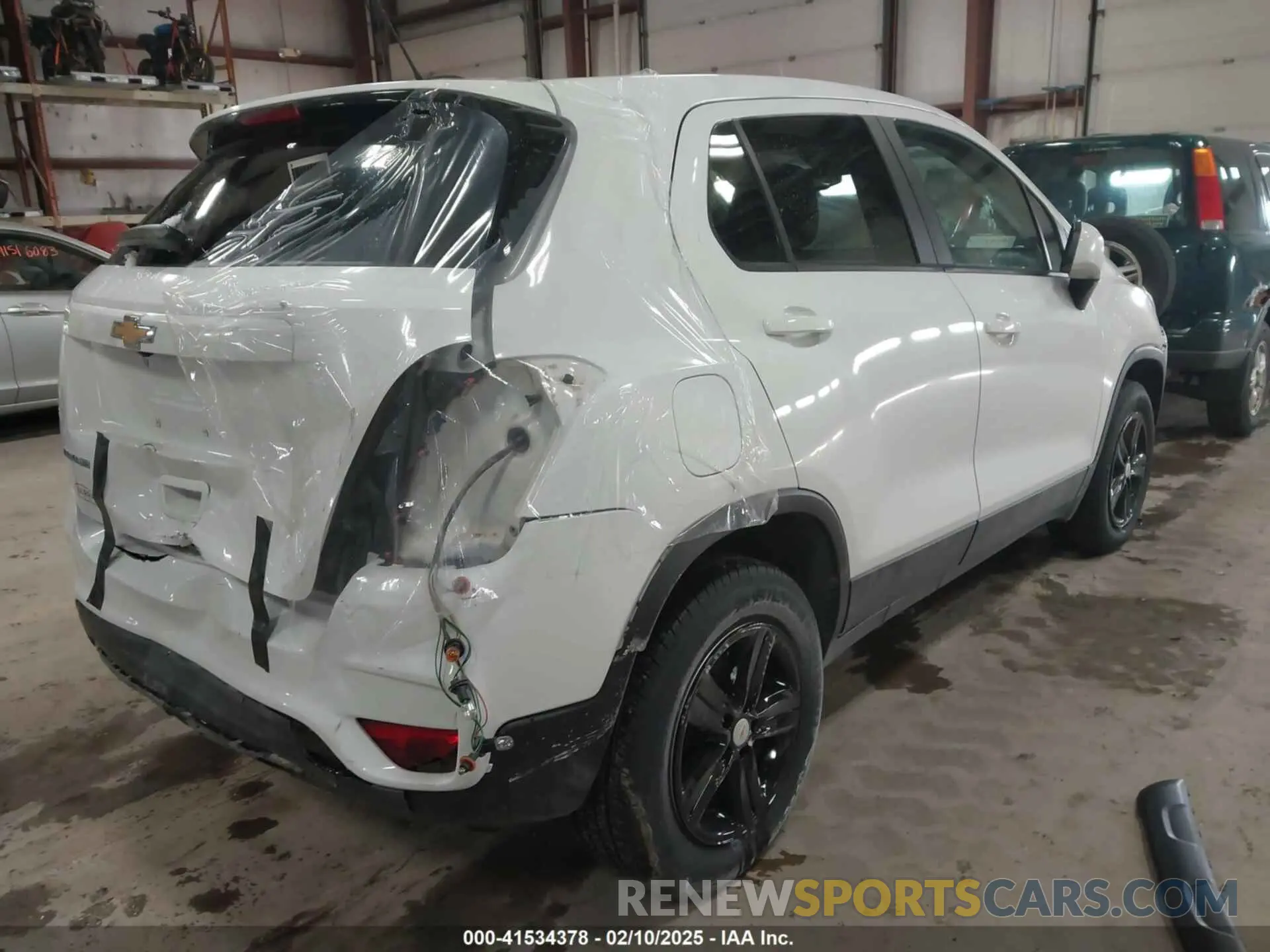 4 fotografías del automóvil dañado KL7CJNSB9LB084167 CHEVROLET TRAX 2020