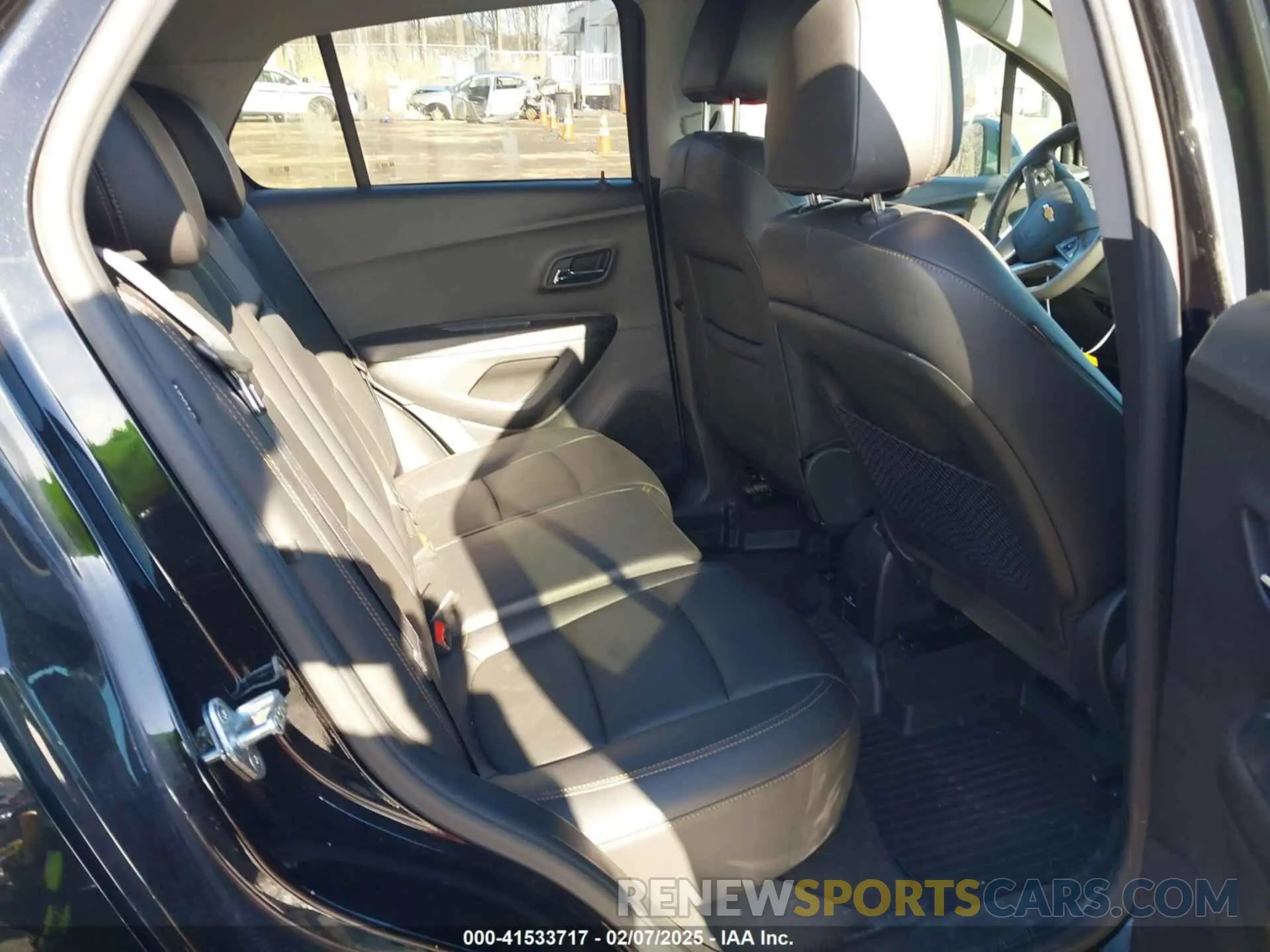 8 fotografías del automóvil dañado KL7CJPSB1LB351023 CHEVROLET TRAX 2020