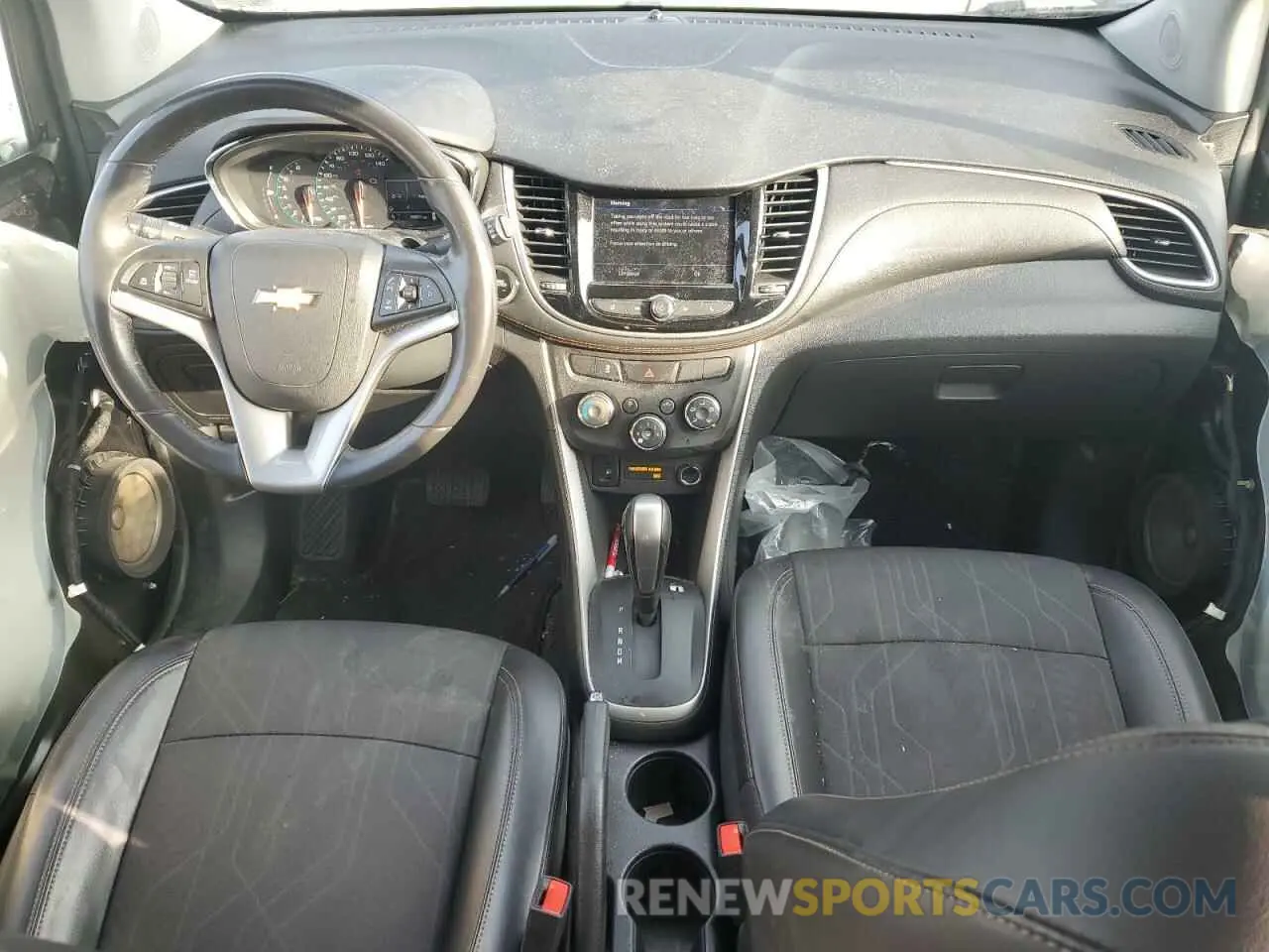 8 fotografías del automóvil dañado KL7CJPSB3LB033999 CHEVROLET TRAX 2020